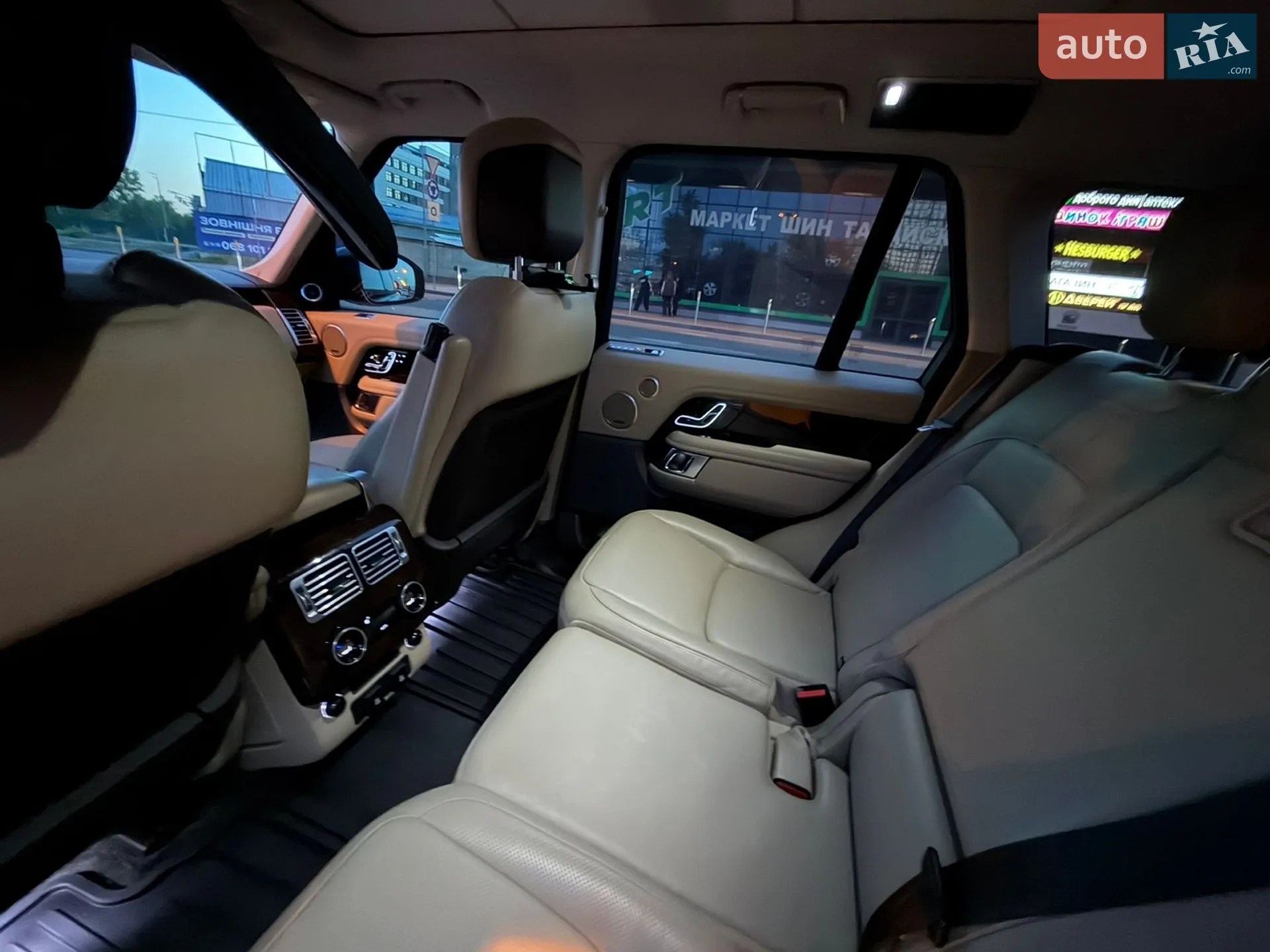 2019 Land Rover Range Rover - мініатюра 61