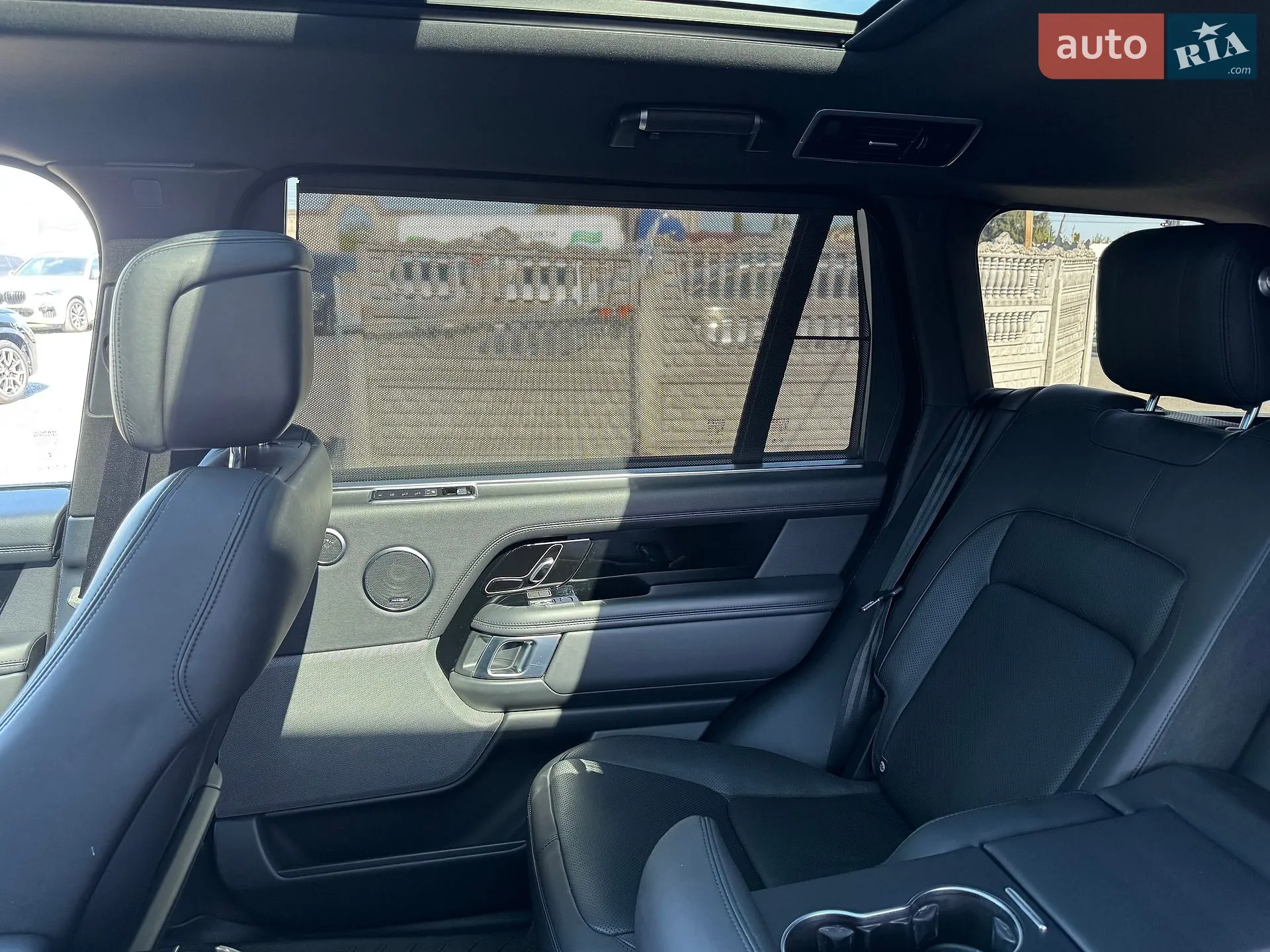2017 Land Rover Range Rover - мініатюра 117