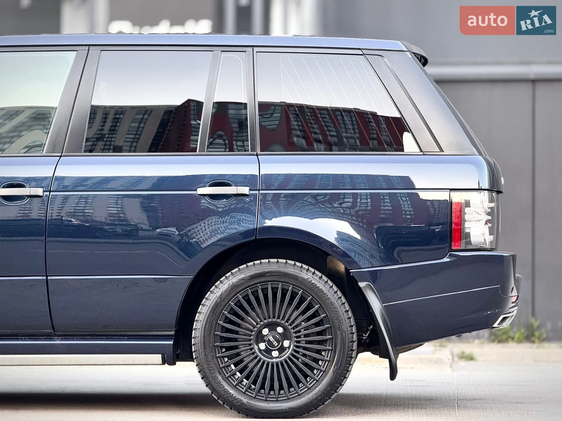 2011 Land Rover Range Rover - мініатюра 8