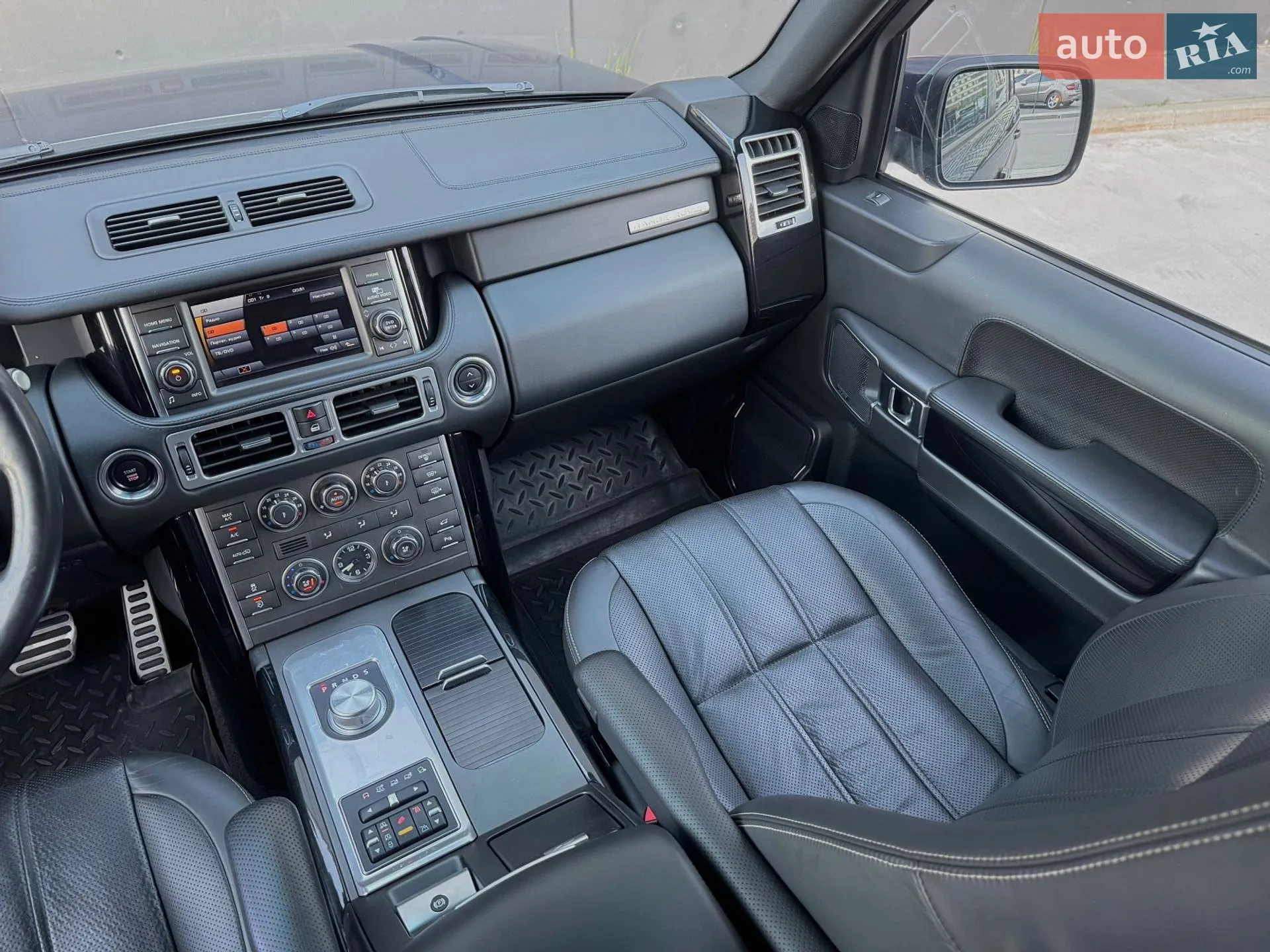 2011 Land Rover Range Rover - мініатюра 53