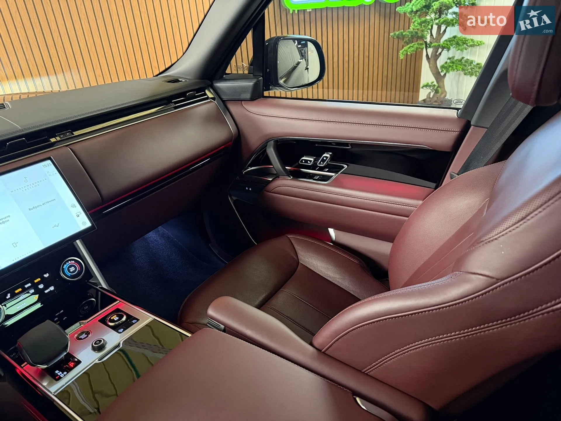 2023 Land Rover Range Rover - мініатюра 40