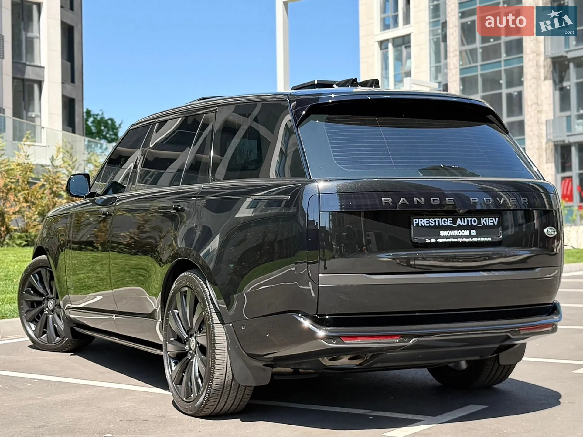2023 Land Rover Range Rover - мініатюра 26