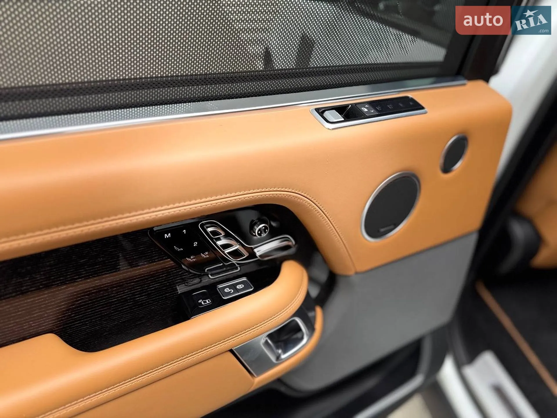 2019 Land Rover Range Rover - мініатюра 20