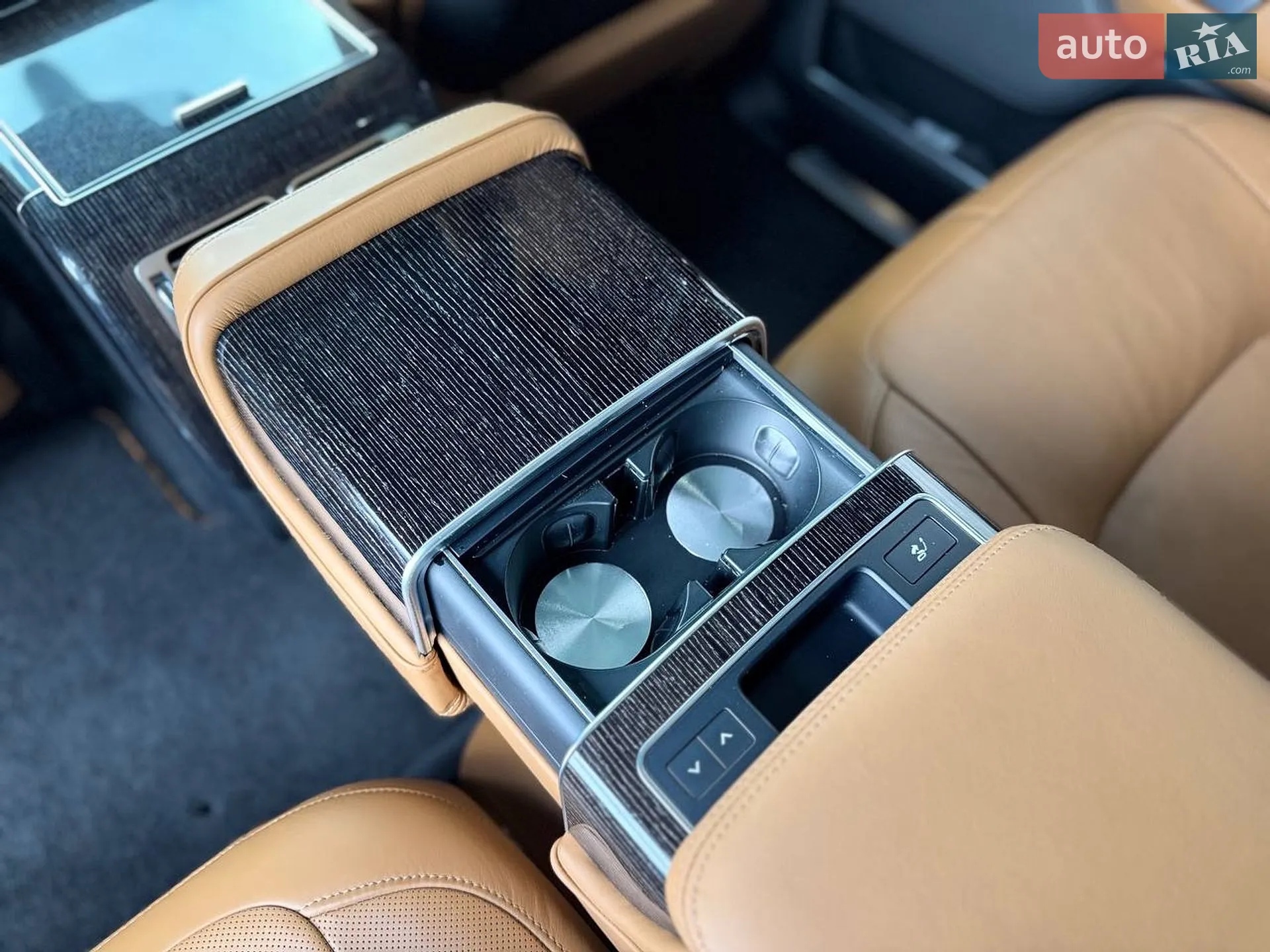 2019 Land Rover Range Rover - мініатюра 24