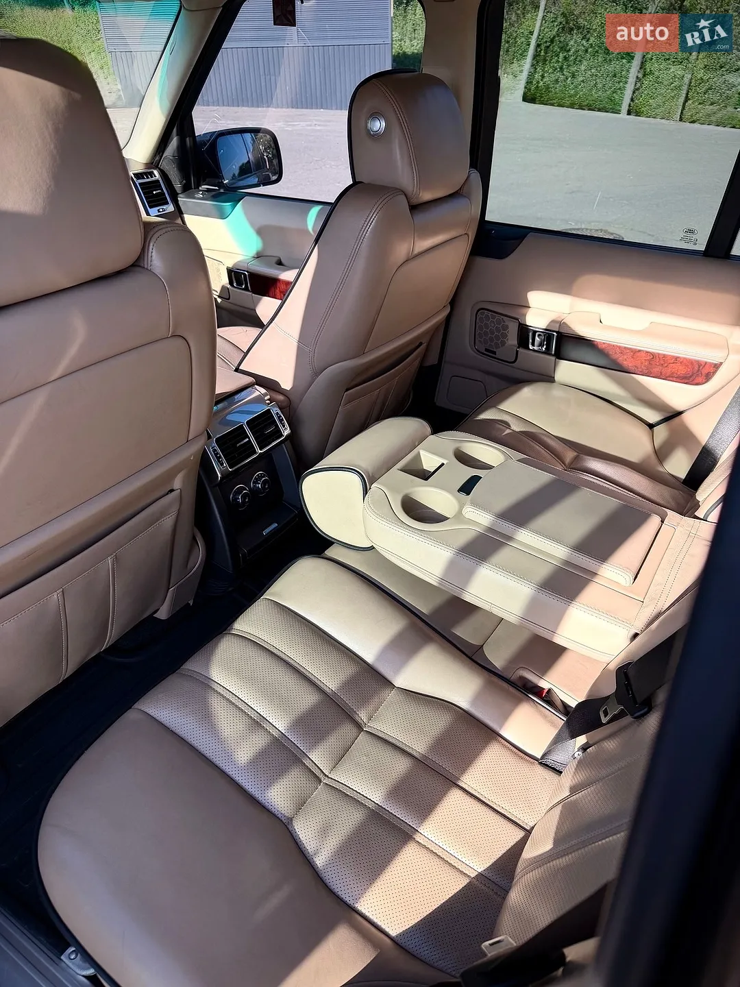 2012 Land Rover Range Rover - мініатюра 11