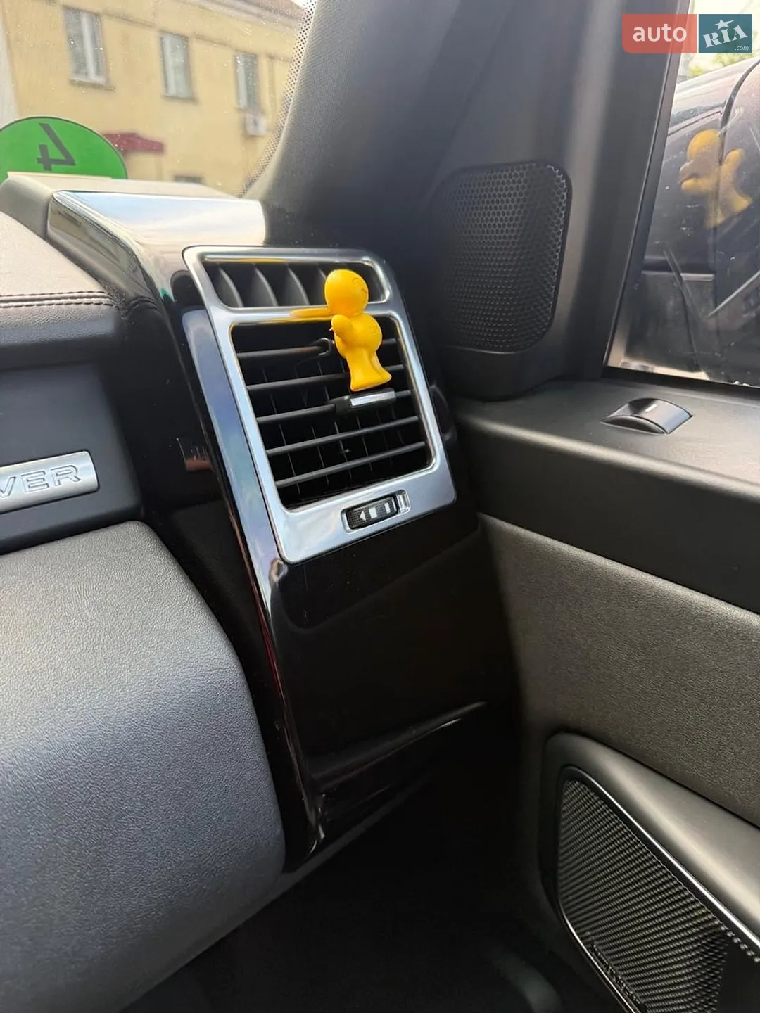 2011 Land Rover Range Rover - мініатюра 18