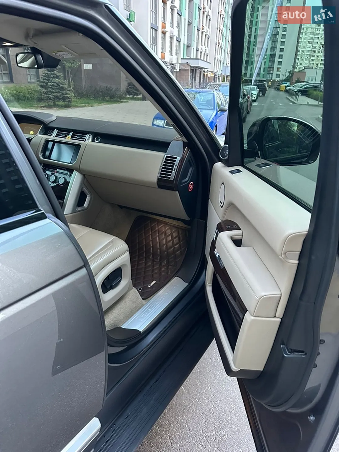 2014 Land Rover Range Rover - мініатюра 8