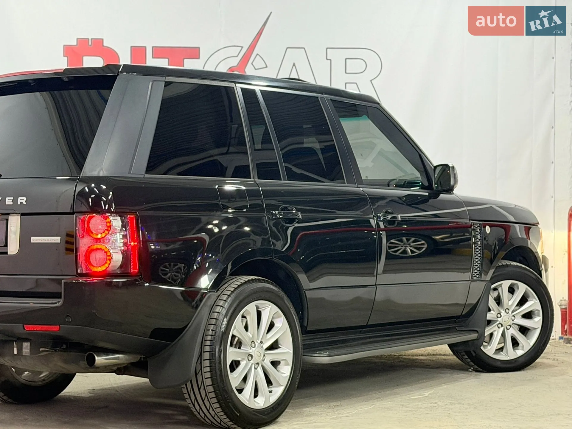 2012 Land Rover Range Rover - мініатюра 24