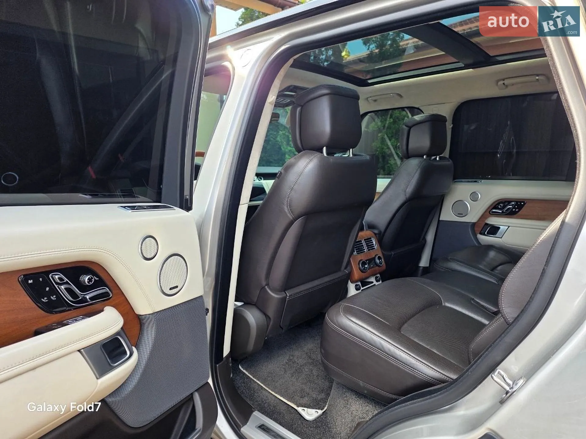 2019 Land Rover Range Rover - мініатюра 29