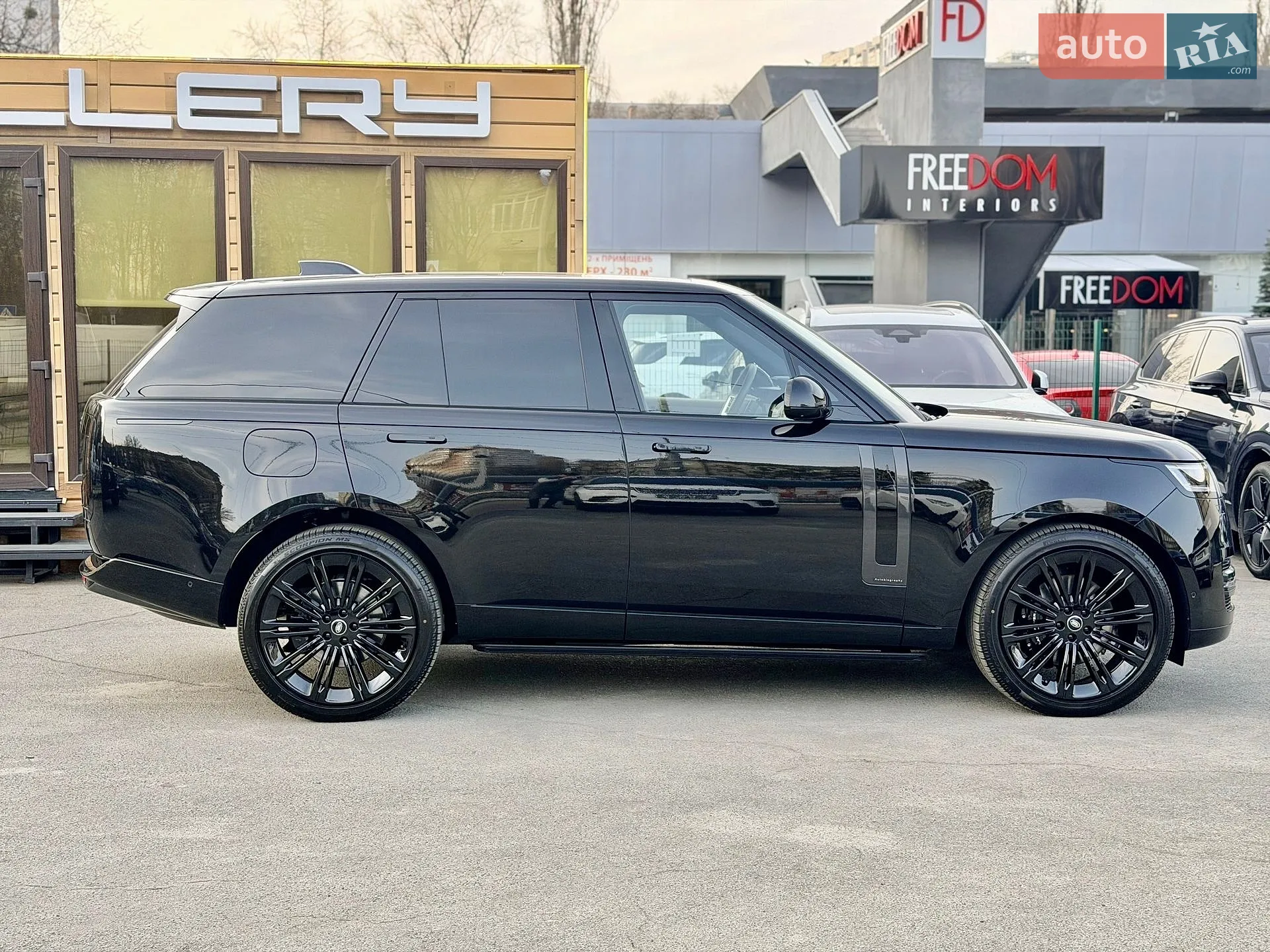 2025 Land Rover Range Rover - мініатюра 5