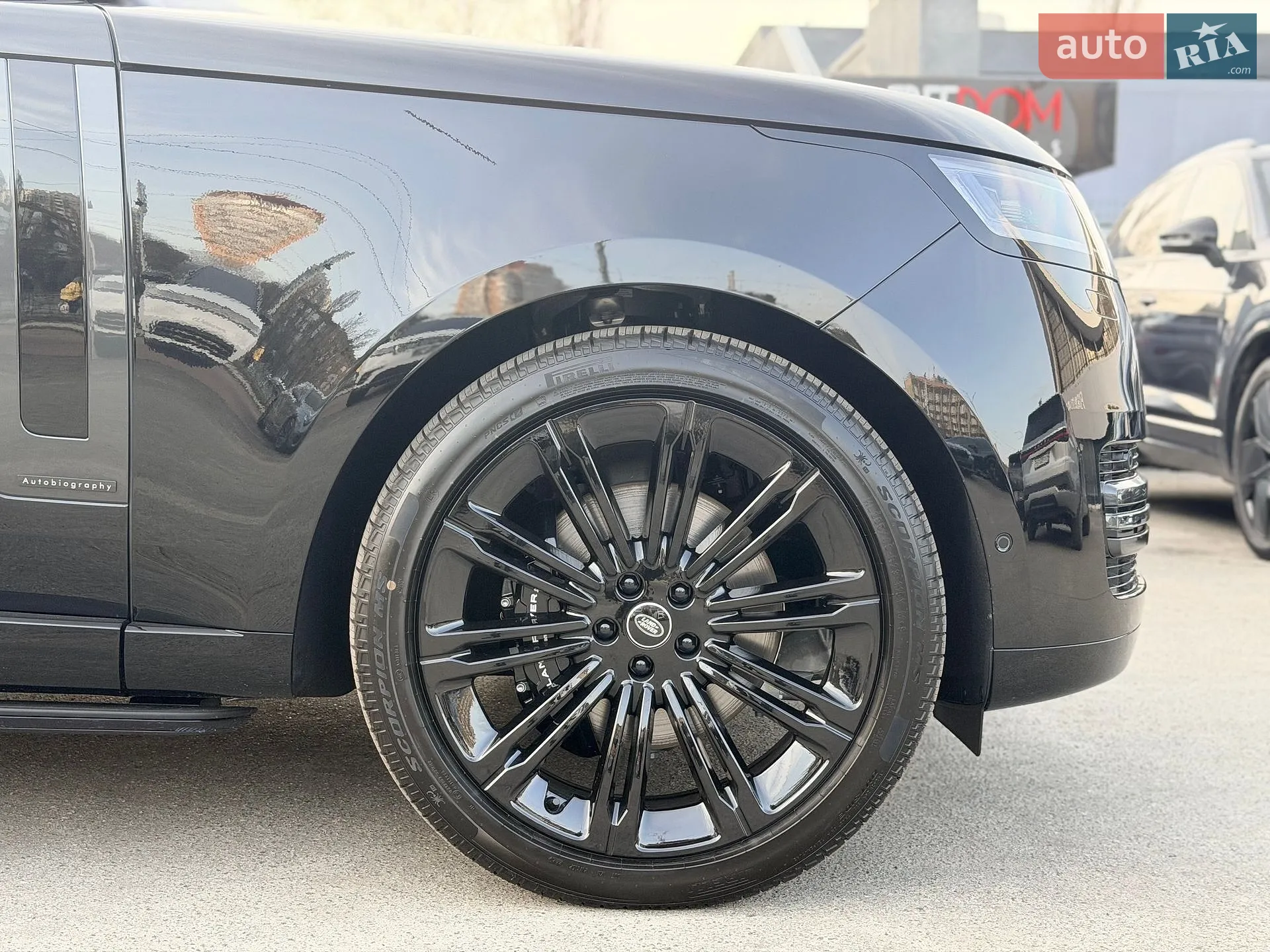 2025 Land Rover Range Rover - мініатюра 9