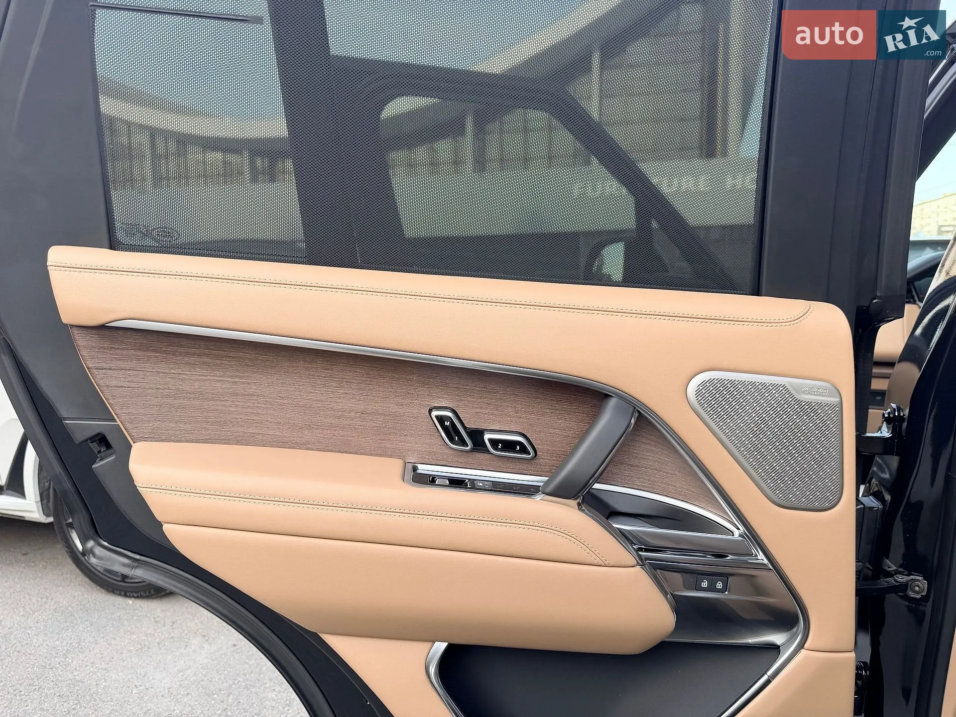 2025 Land Rover Range Rover - мініатюра 29