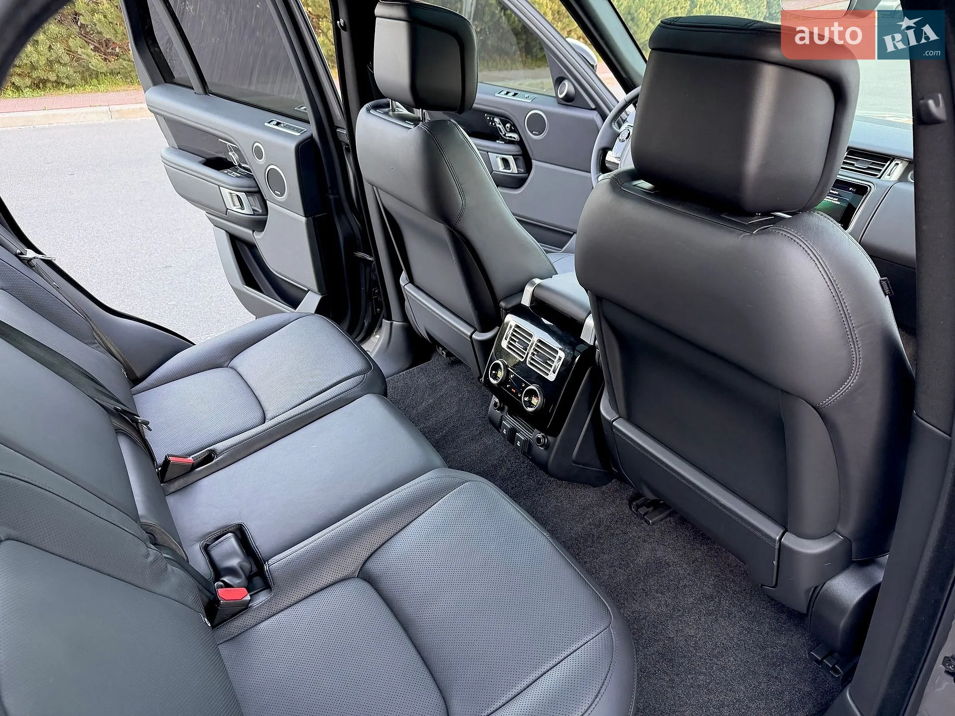 2018 Land Rover Range Rover - мініатюра 40