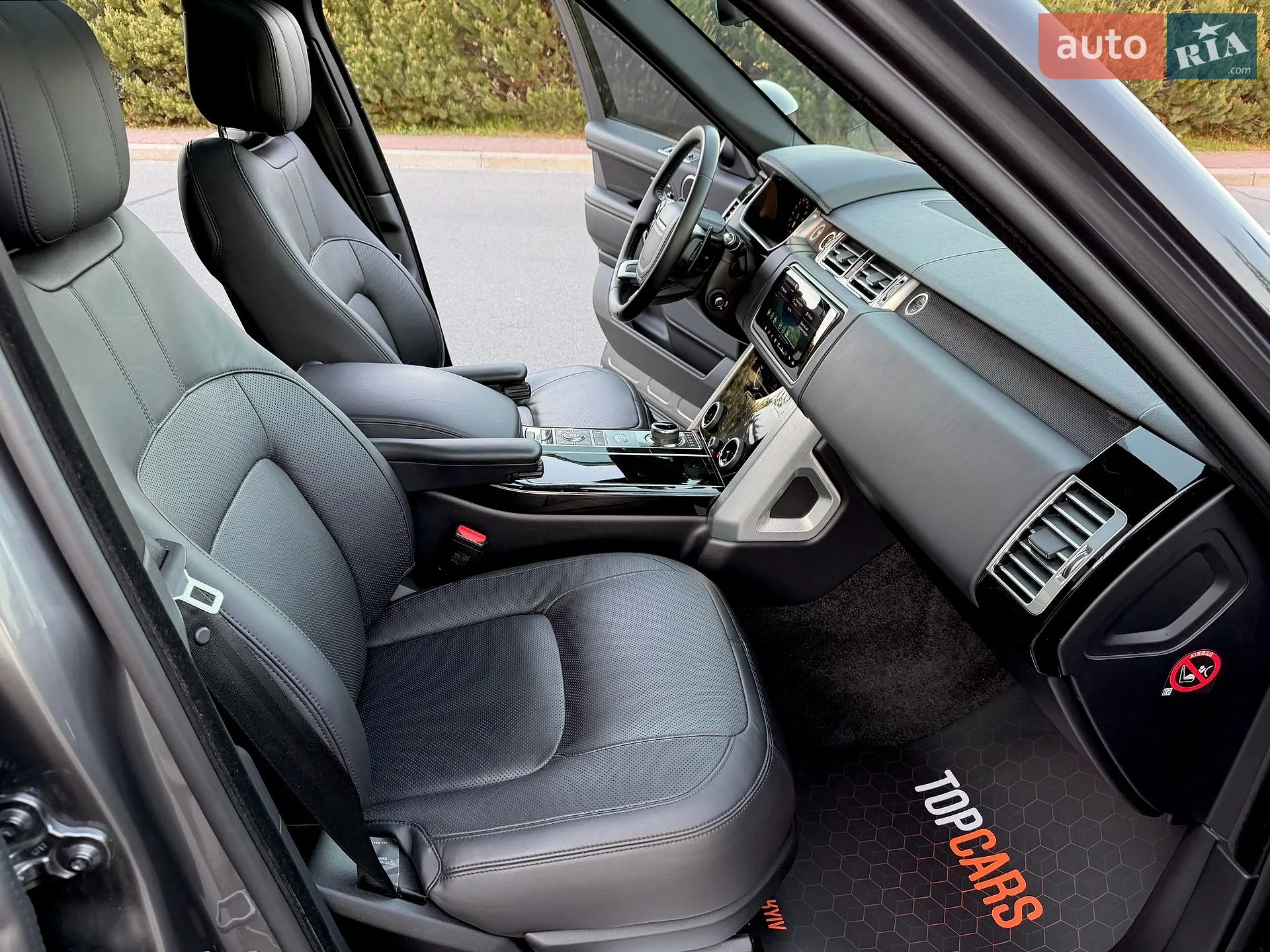 2018 Land Rover Range Rover - мініатюра 29