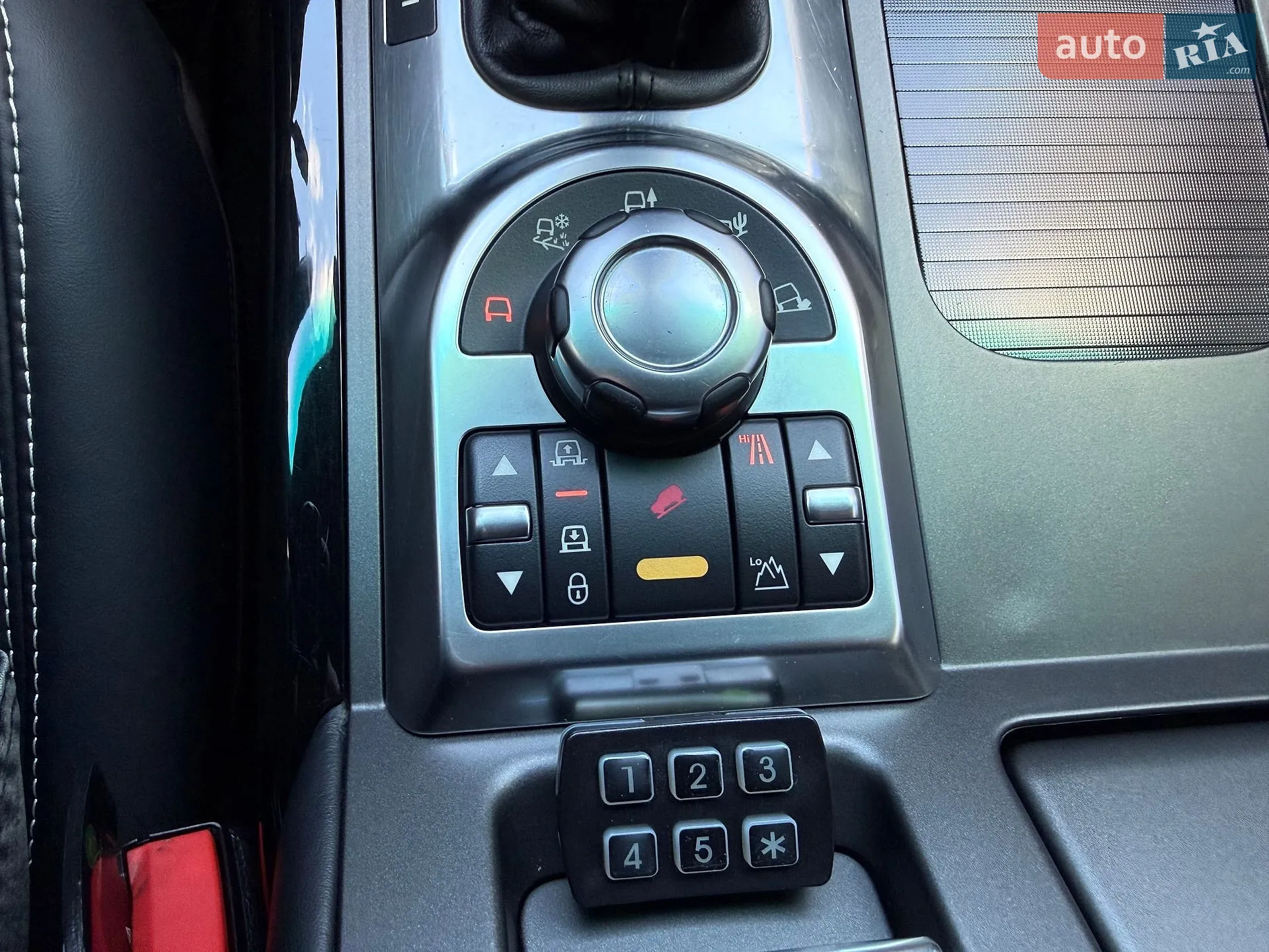 2011 Land Rover Range Rover - мініатюра 40