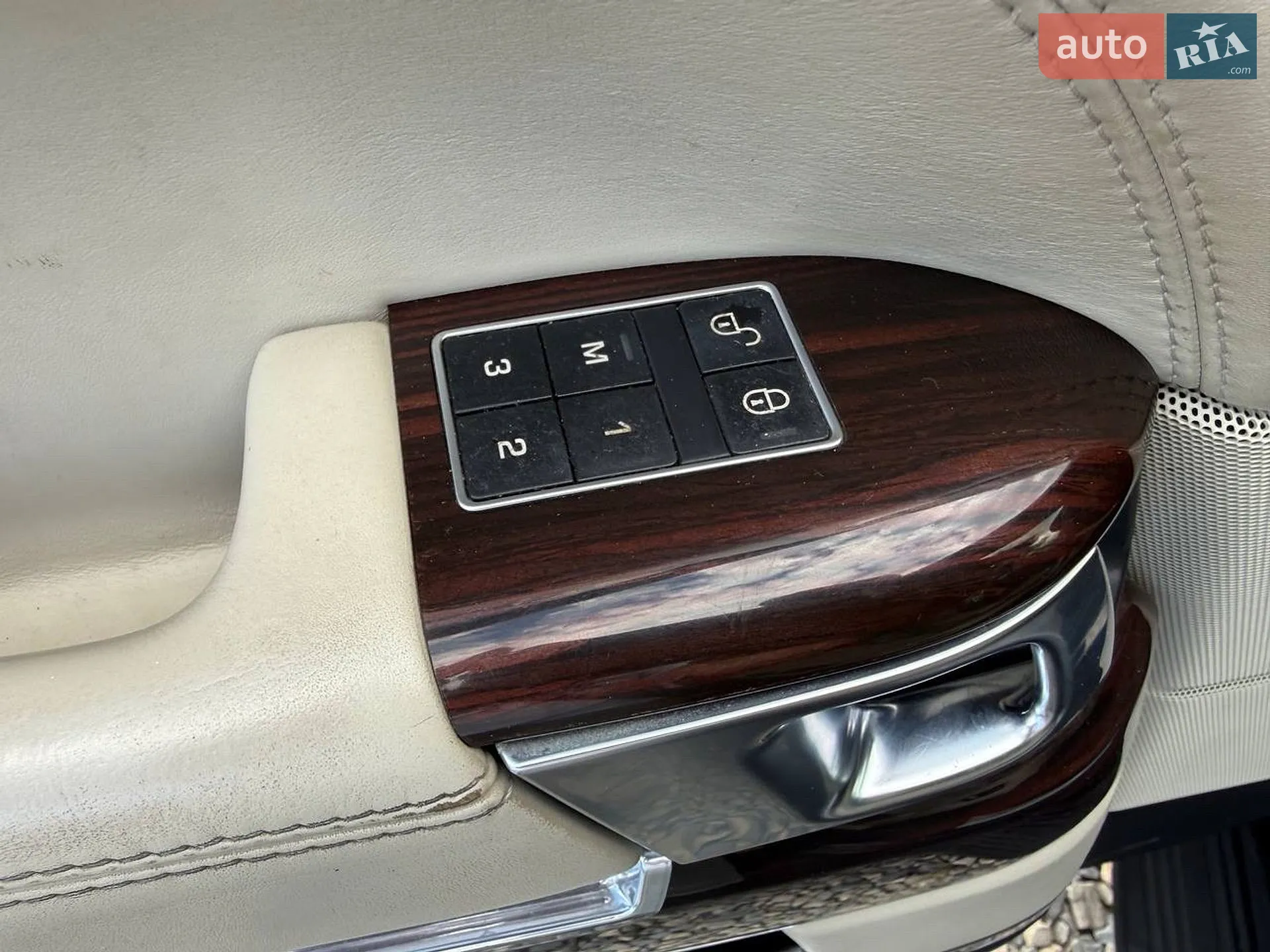 2013 Land Rover Range Rover - мініатюра 19