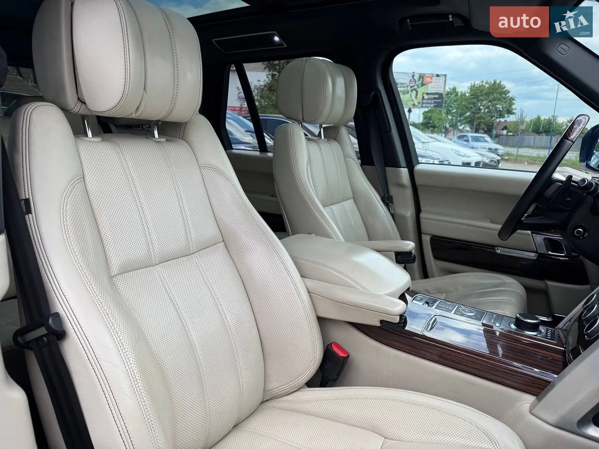2013 Land Rover Range Rover - мініатюра 28