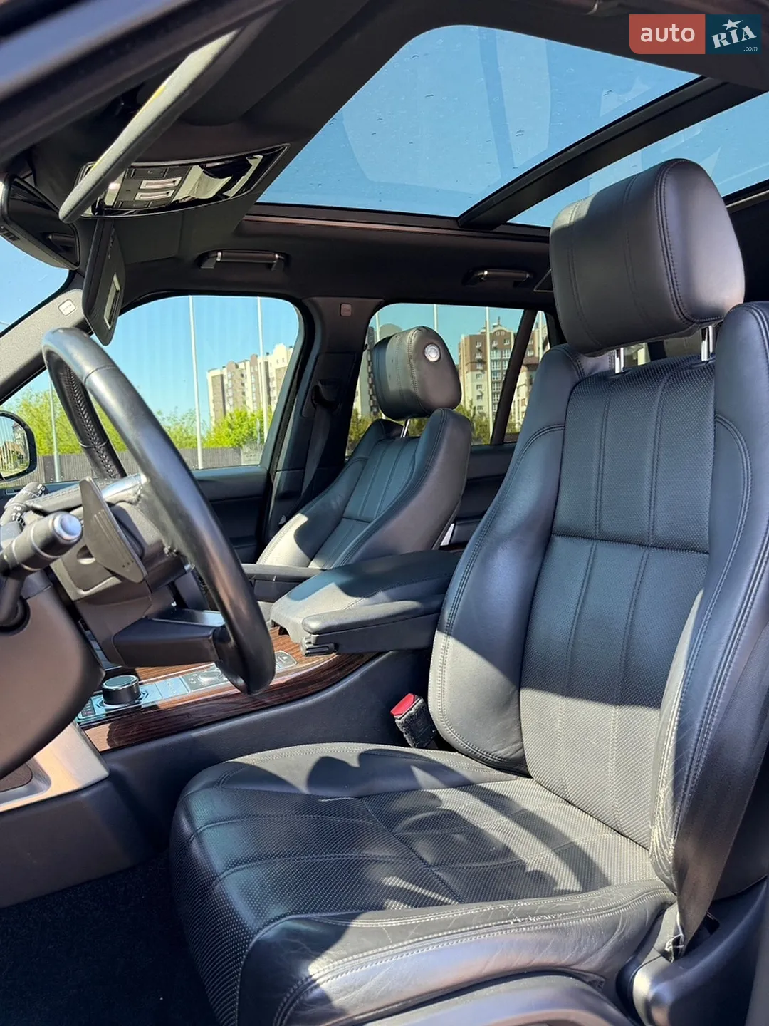 2015 Land Rover Range Rover - мініатюра 21
