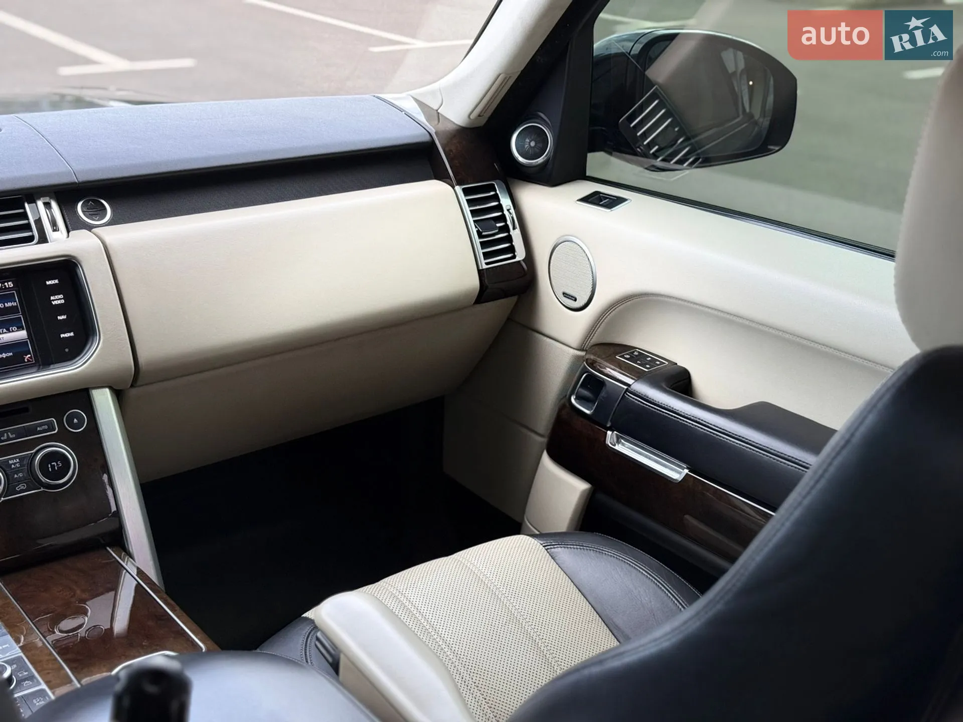 2013 Land Rover Range Rover - мініатюра 39