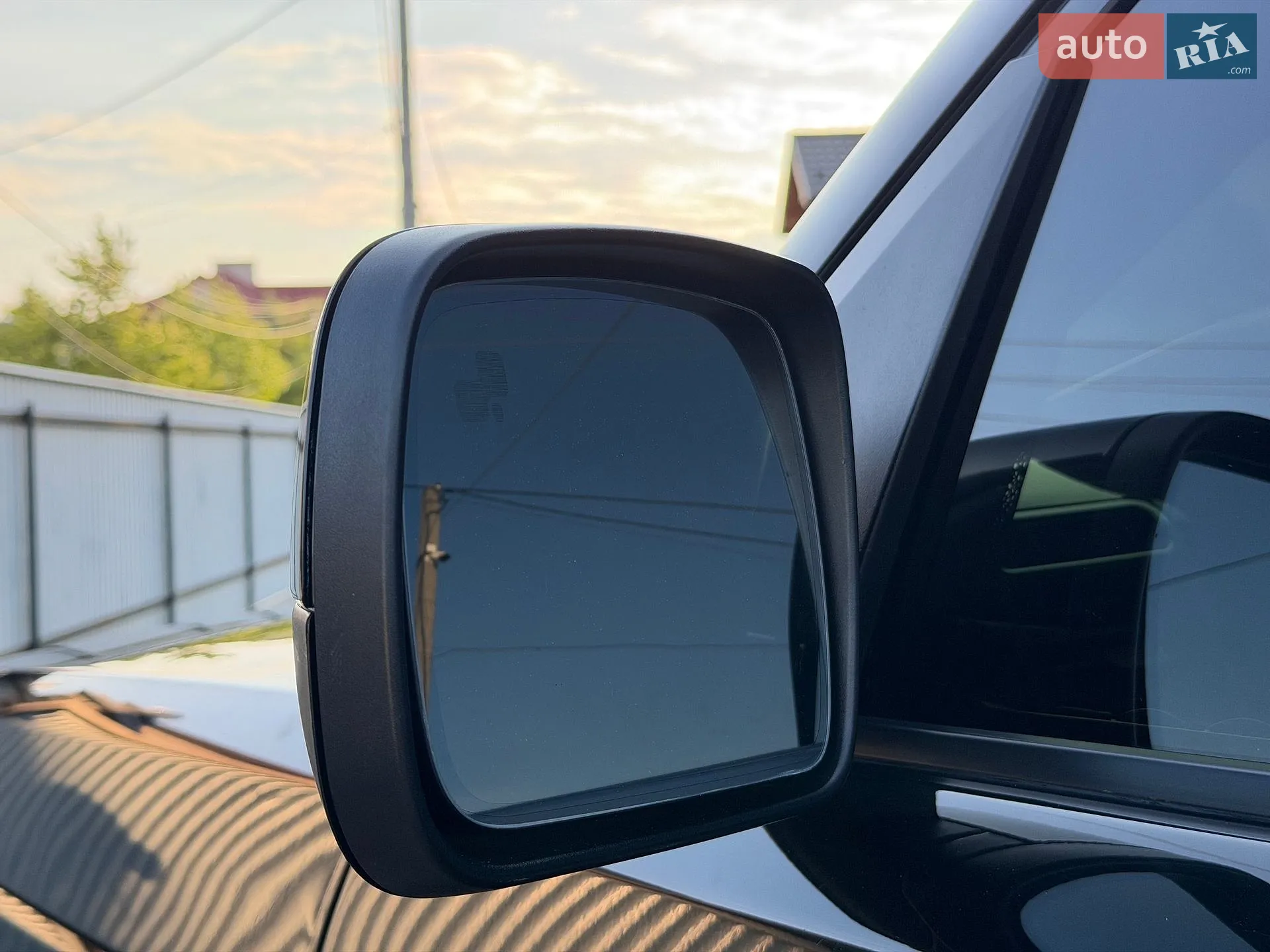 2011 Land Rover Range Rover - мініатюра 27