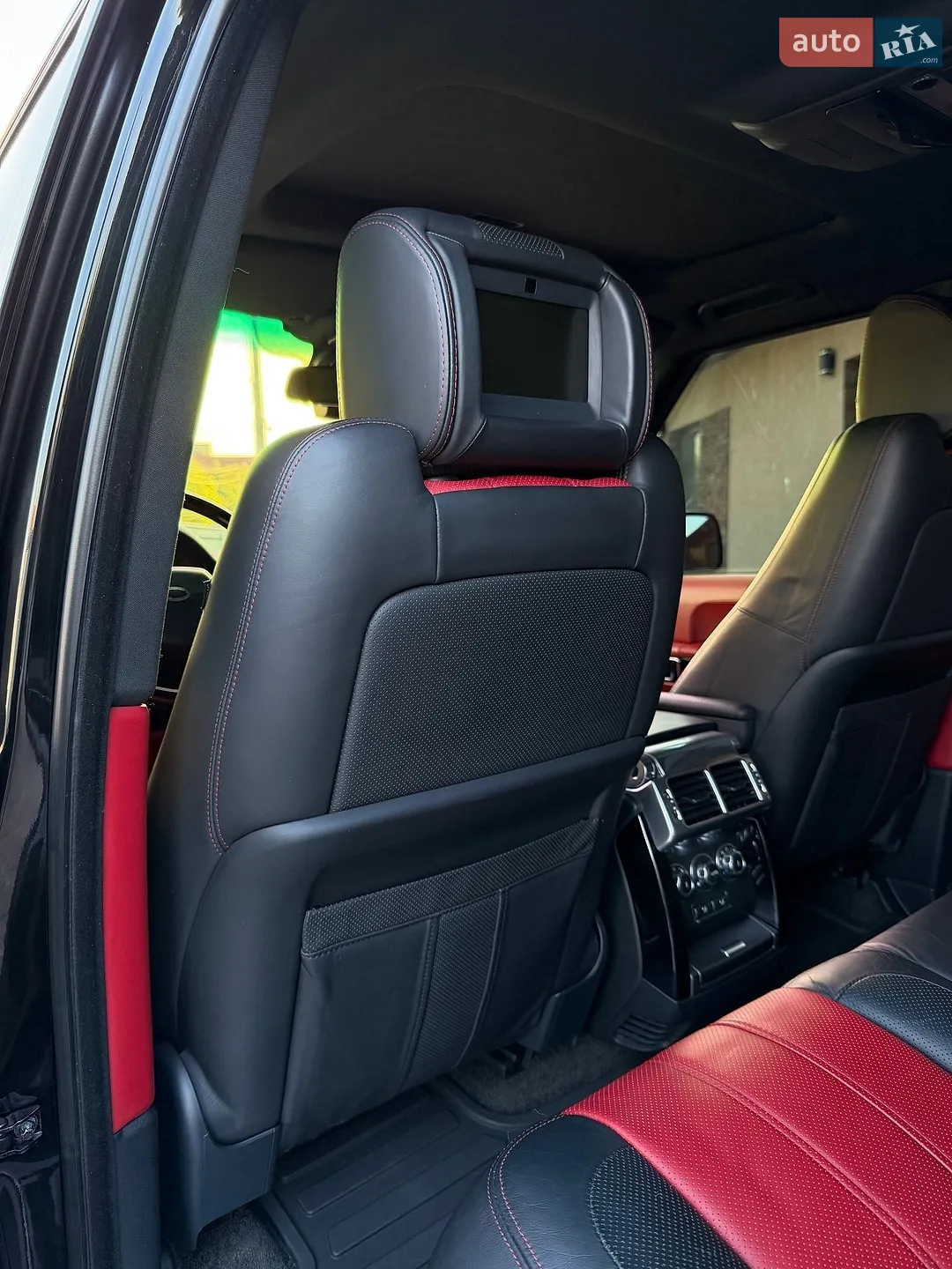 2011 Land Rover Range Rover - мініатюра 56