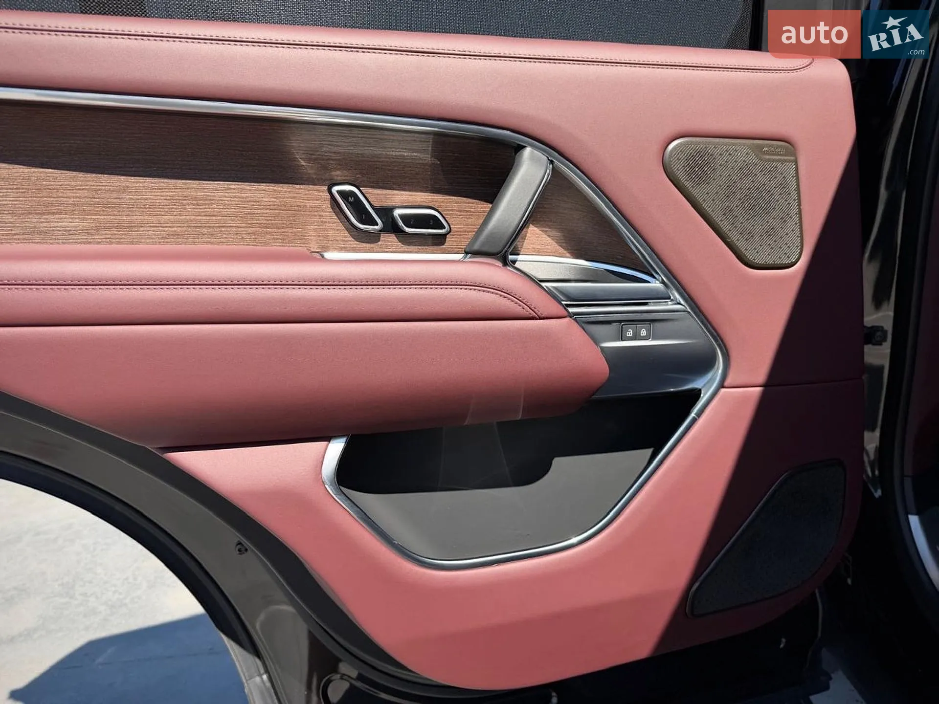 2024 Land Rover Range Rover - мініатюра 67
