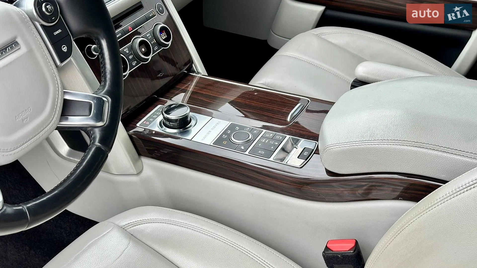 2017 Land Rover Range Rover - мініатюра 17