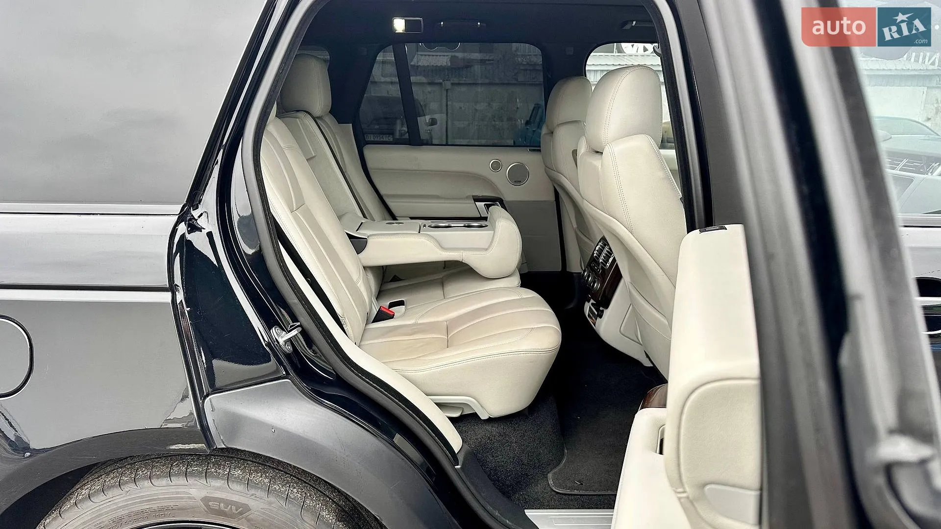 2017 Land Rover Range Rover - мініатюра 25