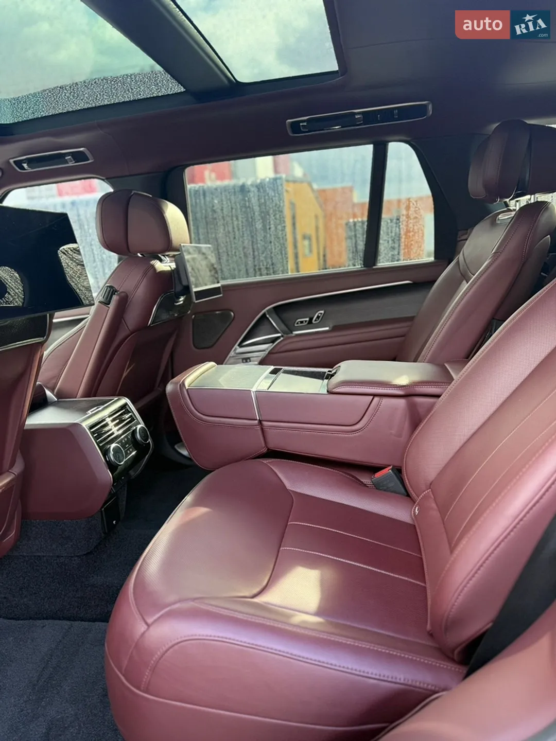 2024 Land Rover Range Rover - мініатюра 15