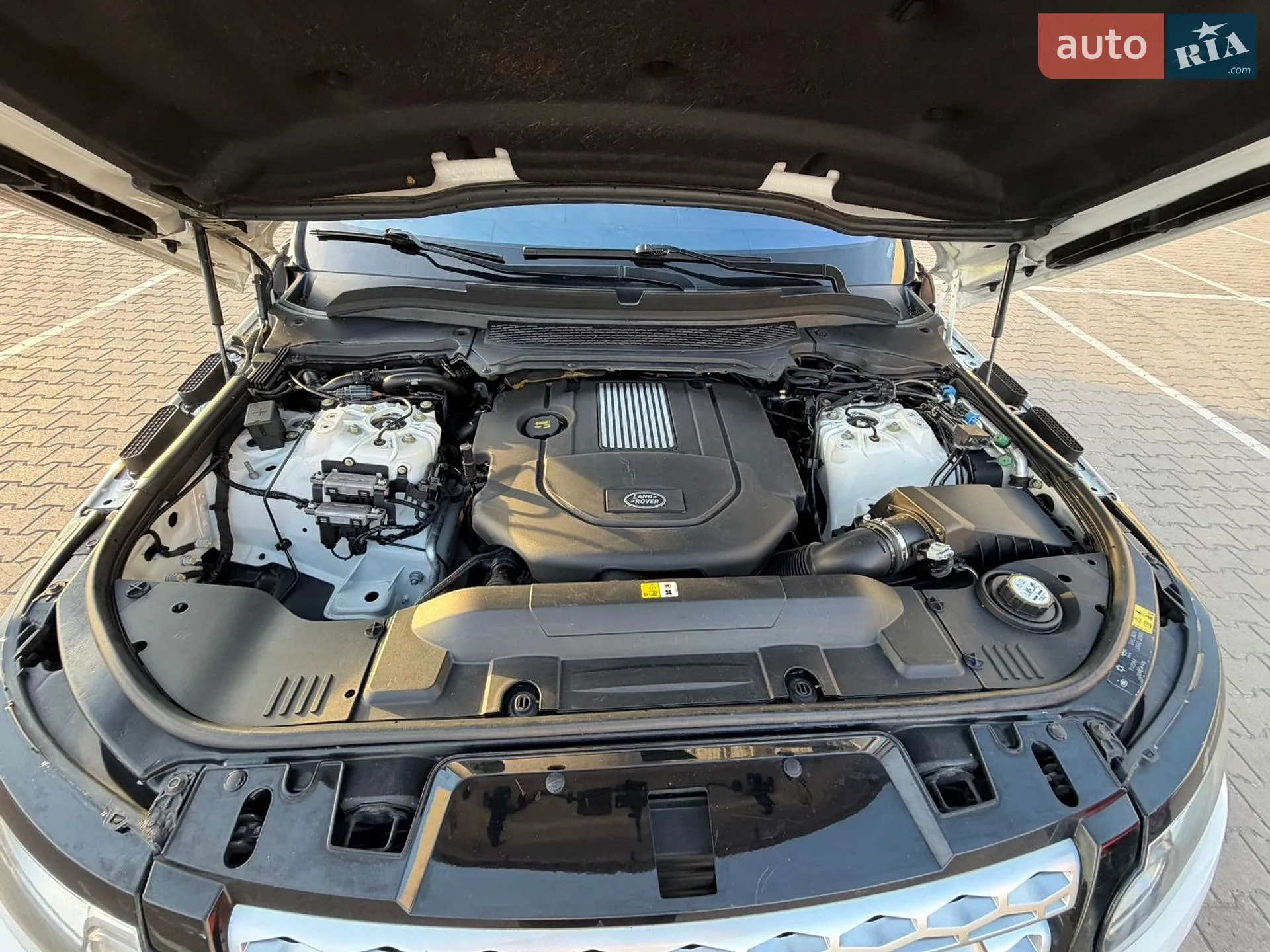 2015 Land Rover Range Rover - мініатюра 23