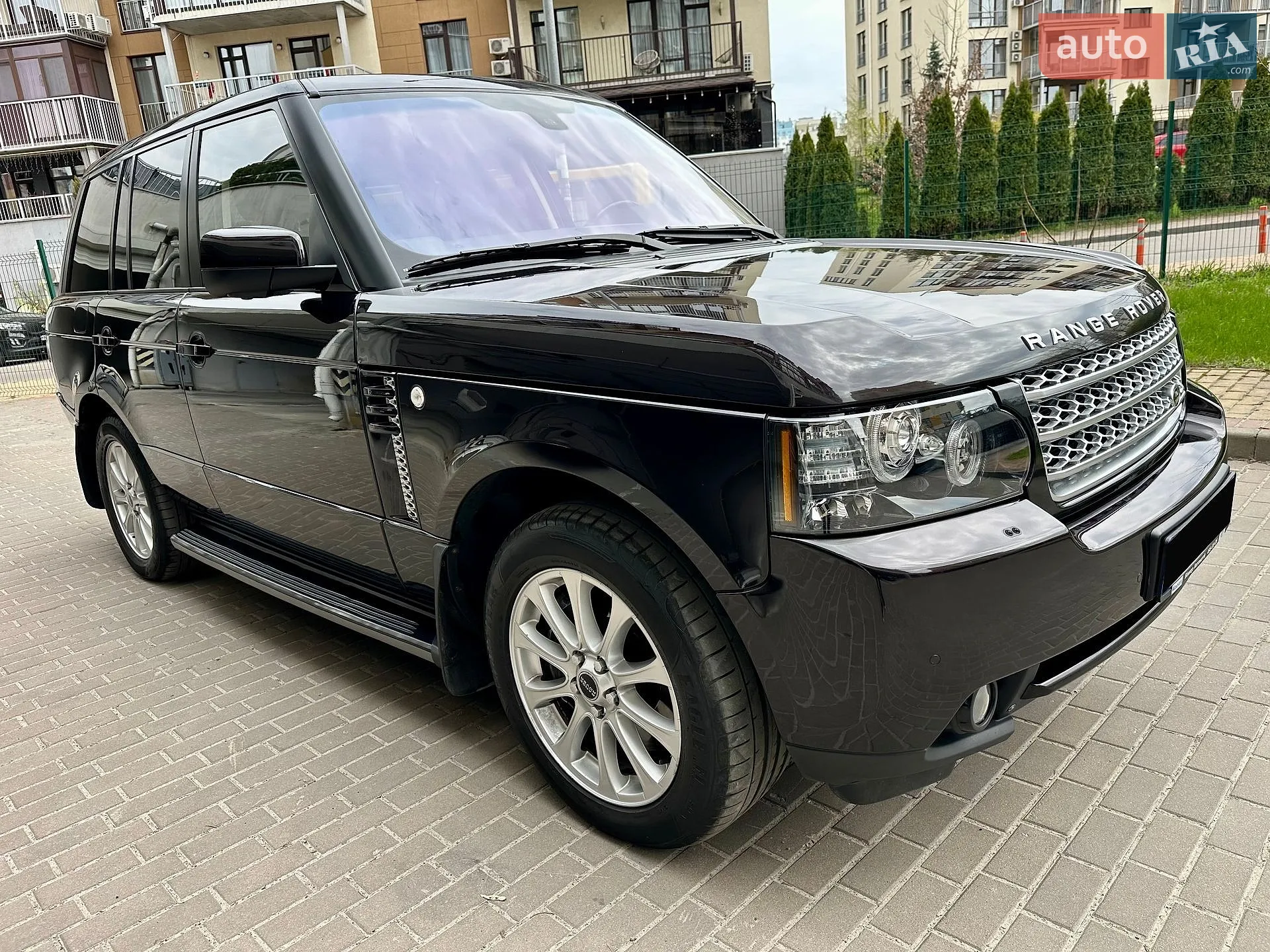2012 Land Rover Range Rover - мініатюра 24