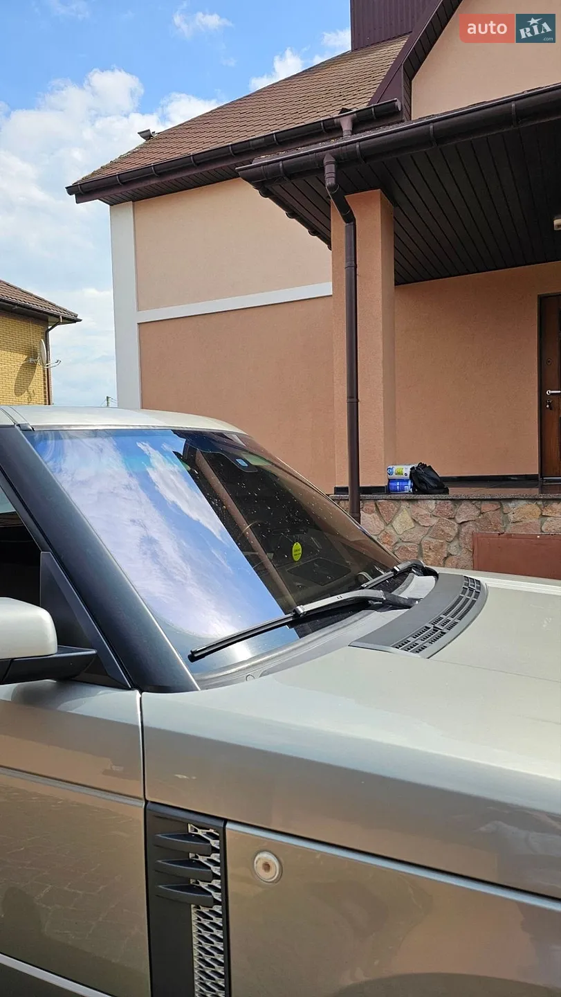 2010 Land Rover Range Rover - мініатюра 11
