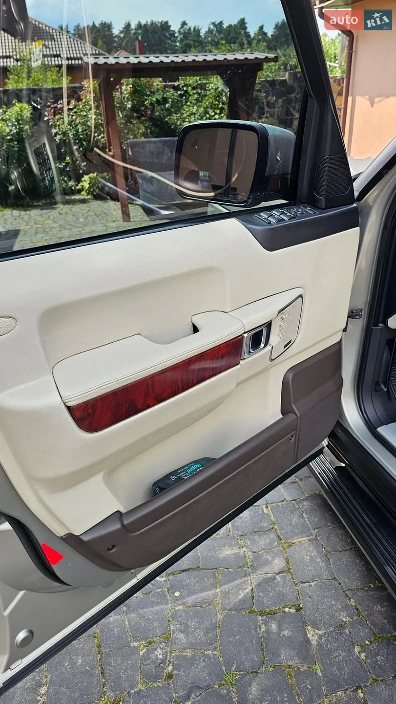 2010 Land Rover Range Rover - мініатюра 20