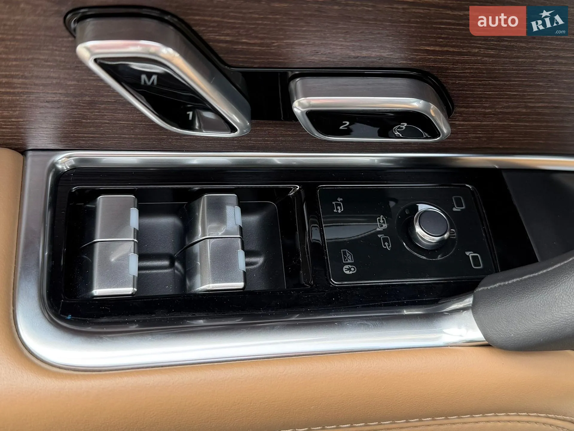 2023 Land Rover Range Rover - мініатюра 51