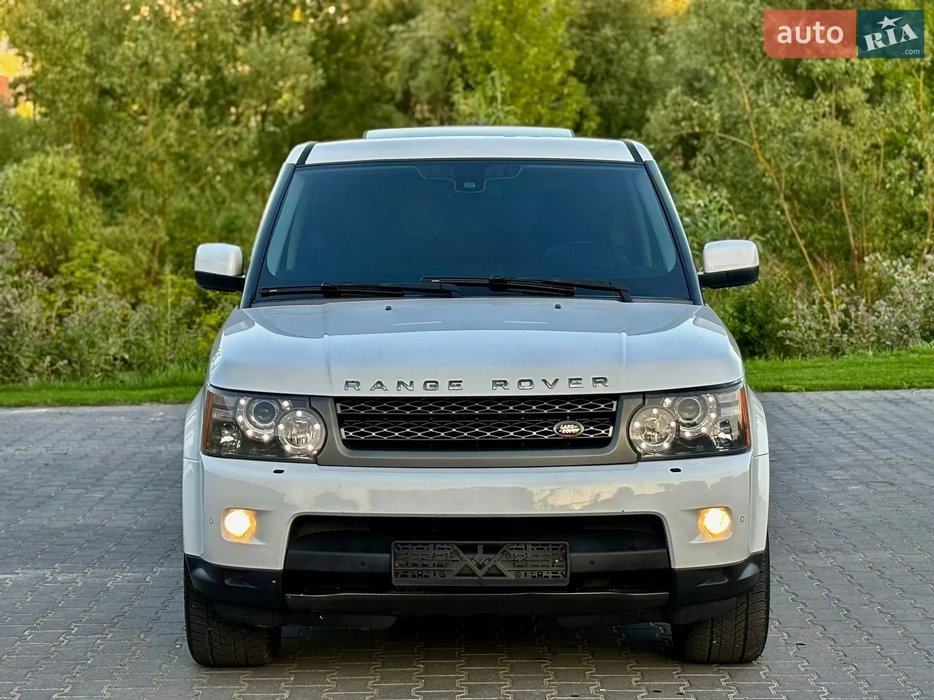 2011 Land Rover Range Rover - мініатюра 11