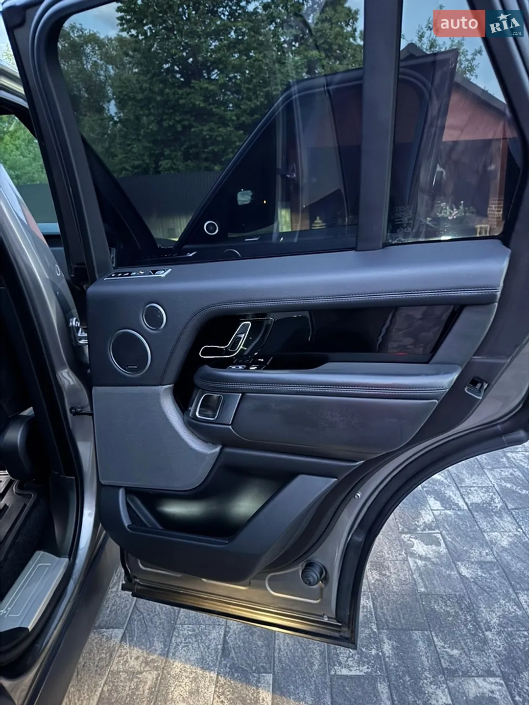 2018 Land Rover Range Rover - мініатюра 31
