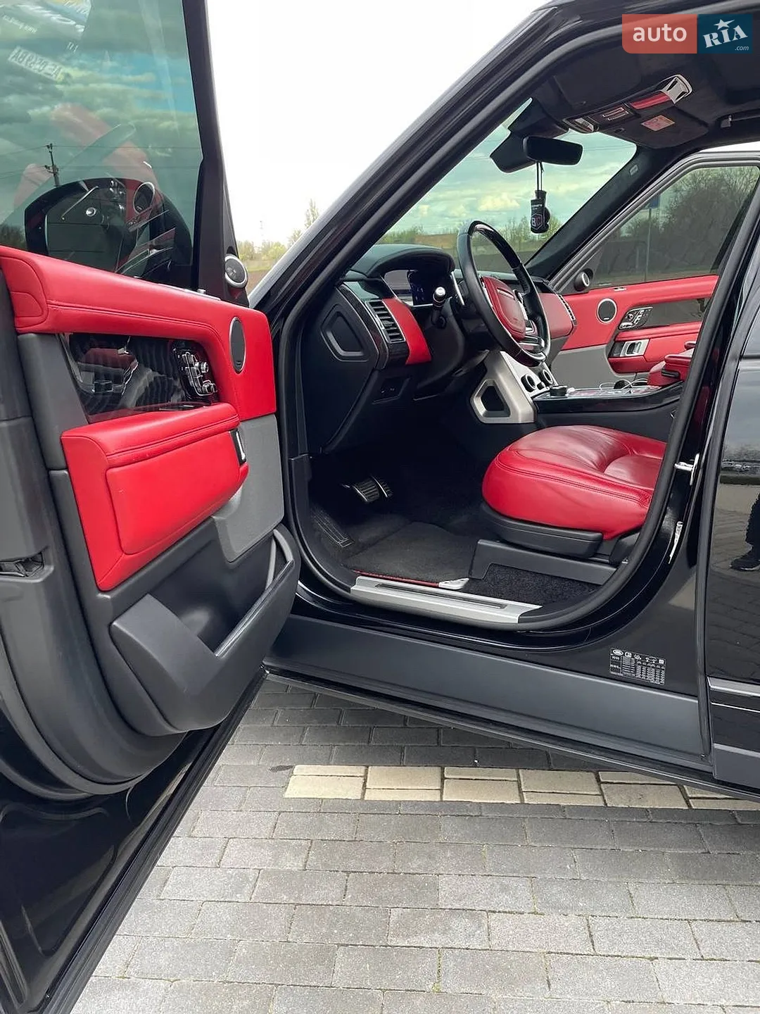 2019 Land Rover Range Rover - мініатюра 23