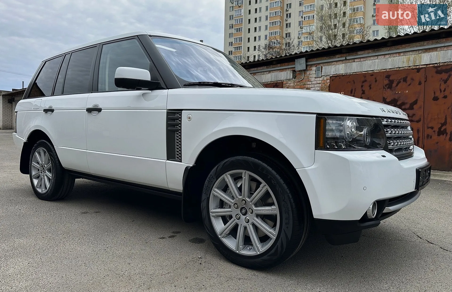2010 Land Rover Range Rover - мініатюра 16