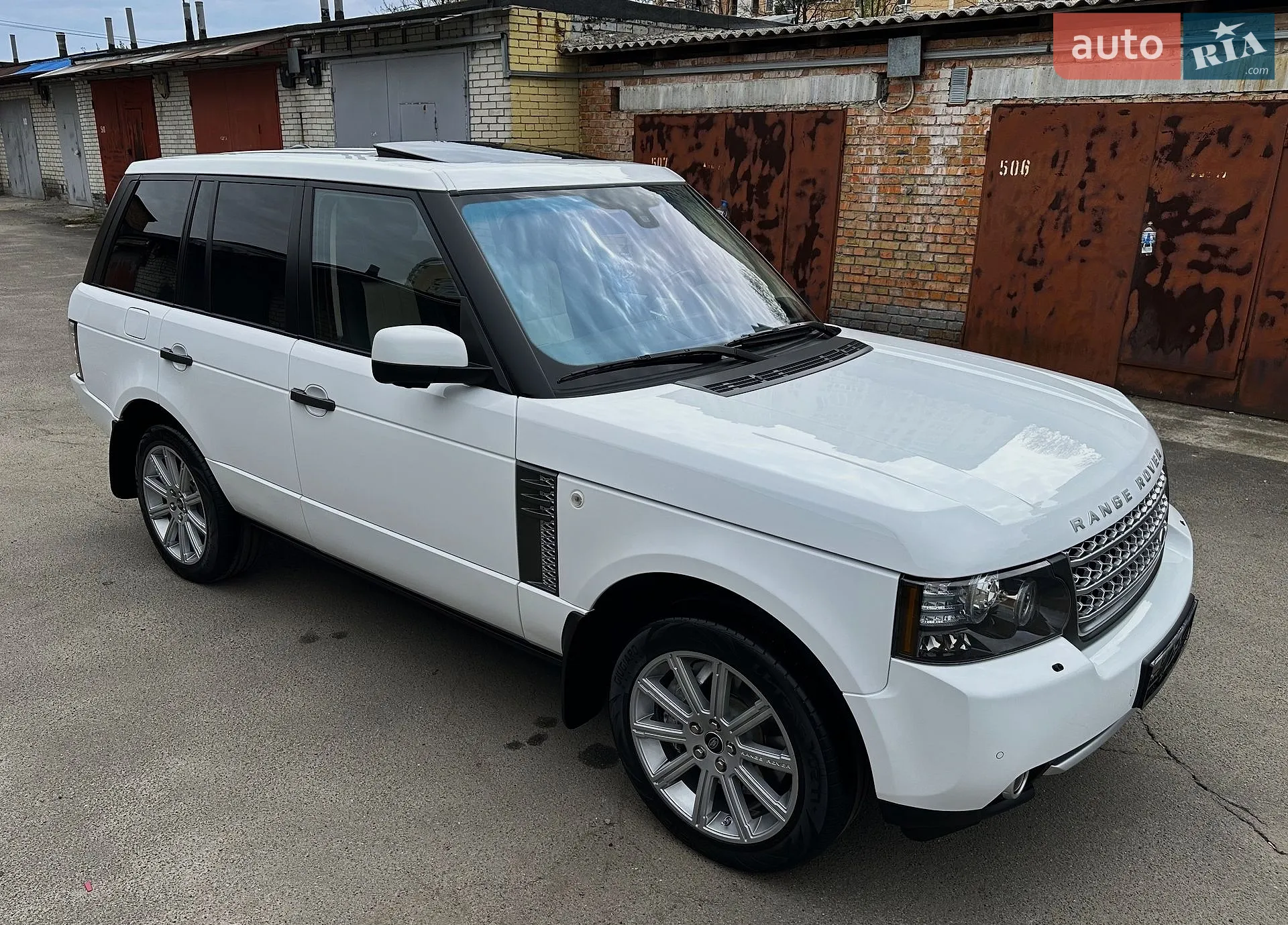 2010 Land Rover Range Rover - мініатюра 15