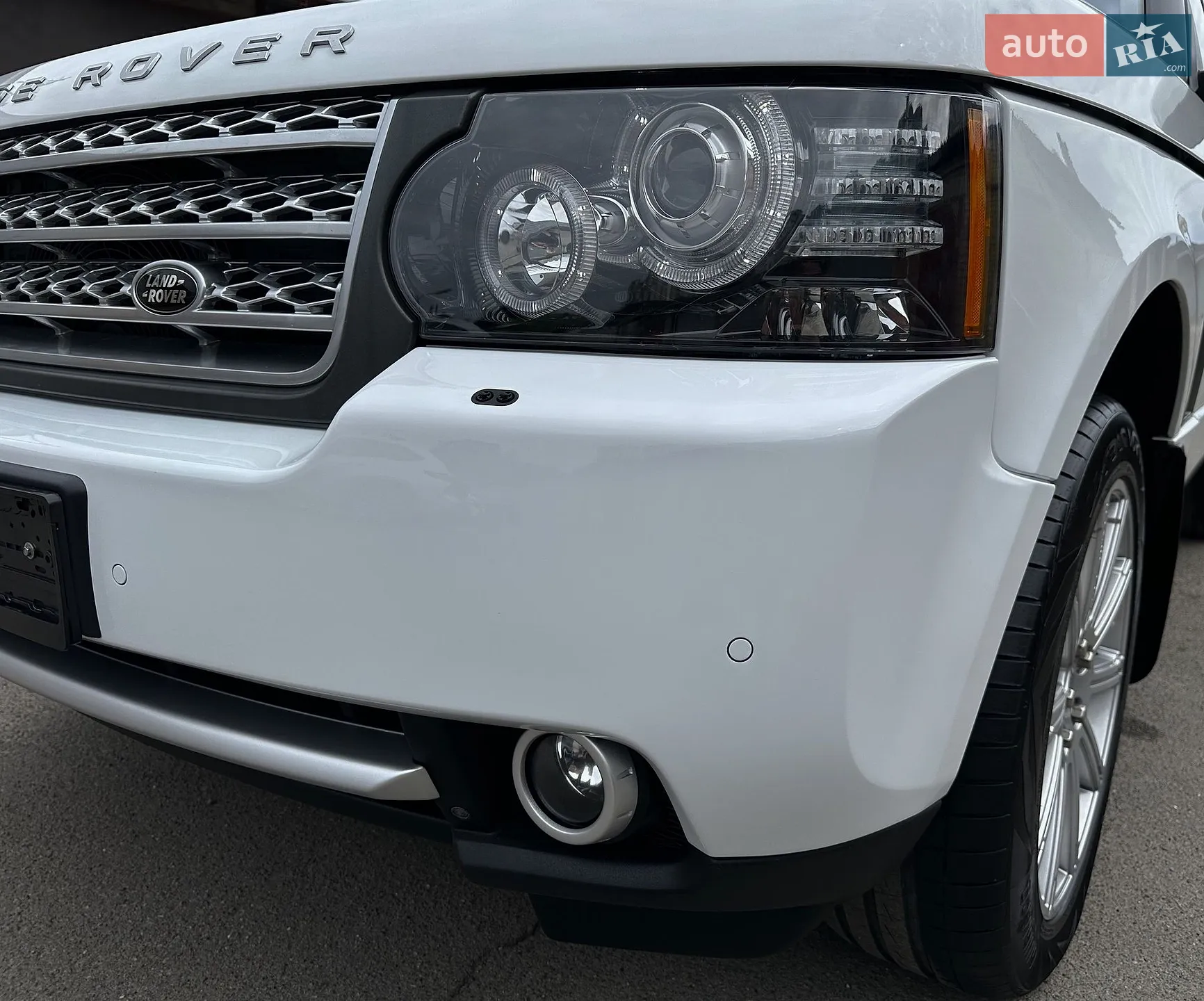 2010 Land Rover Range Rover - мініатюра 21