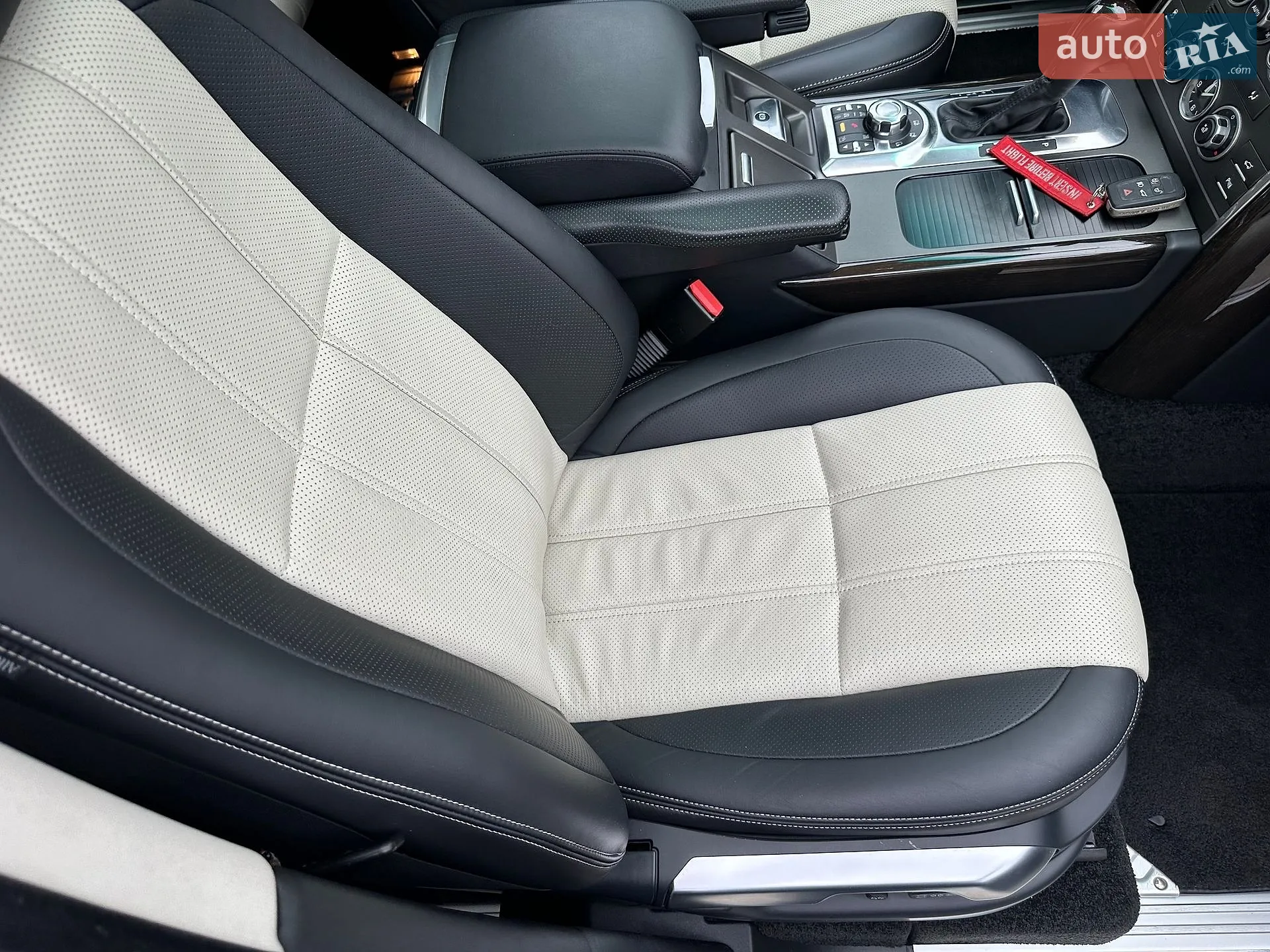 2010 Land Rover Range Rover - мініатюра 53
