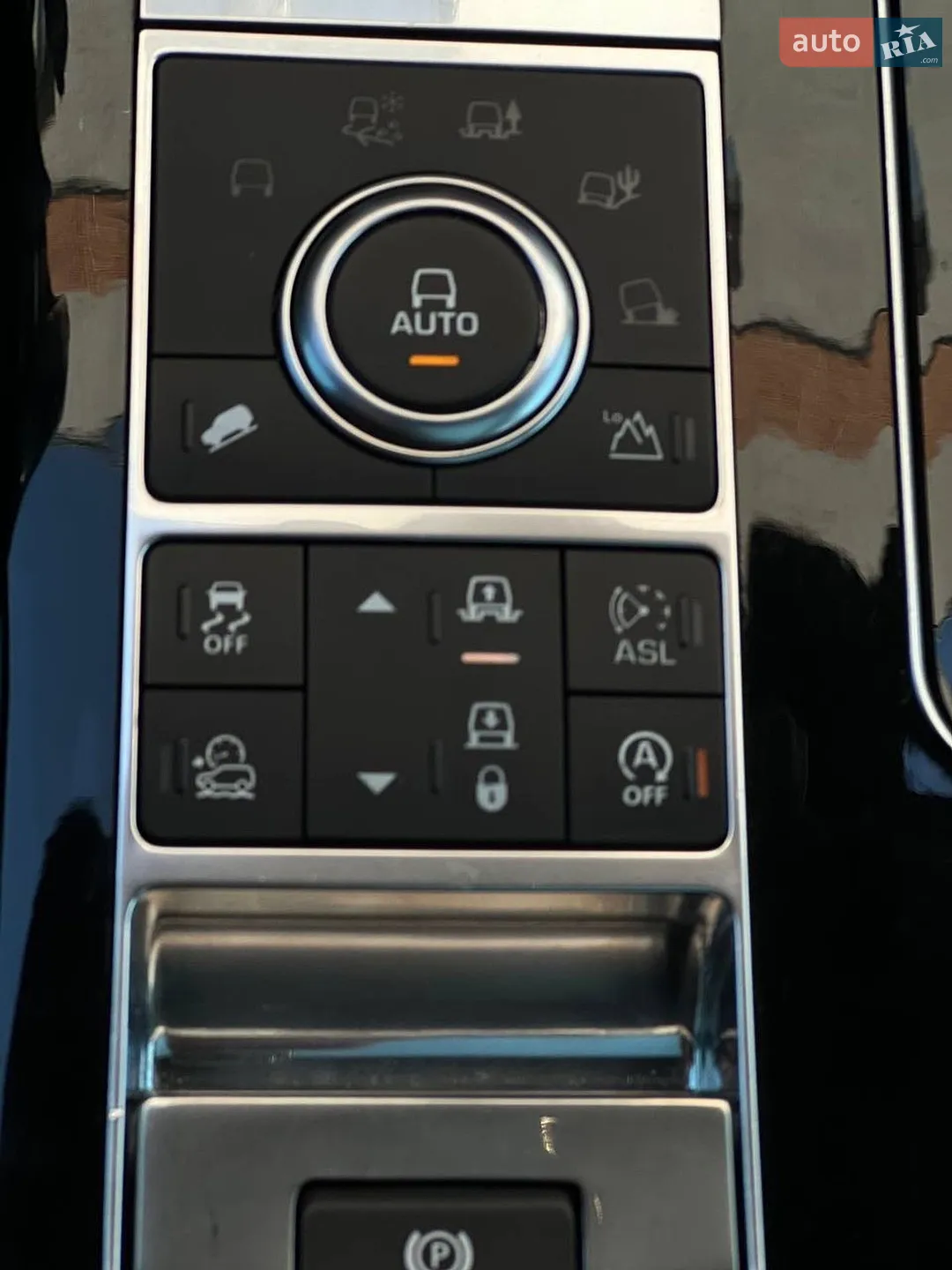 2016 Land Rover Range Rover - мініатюра 41