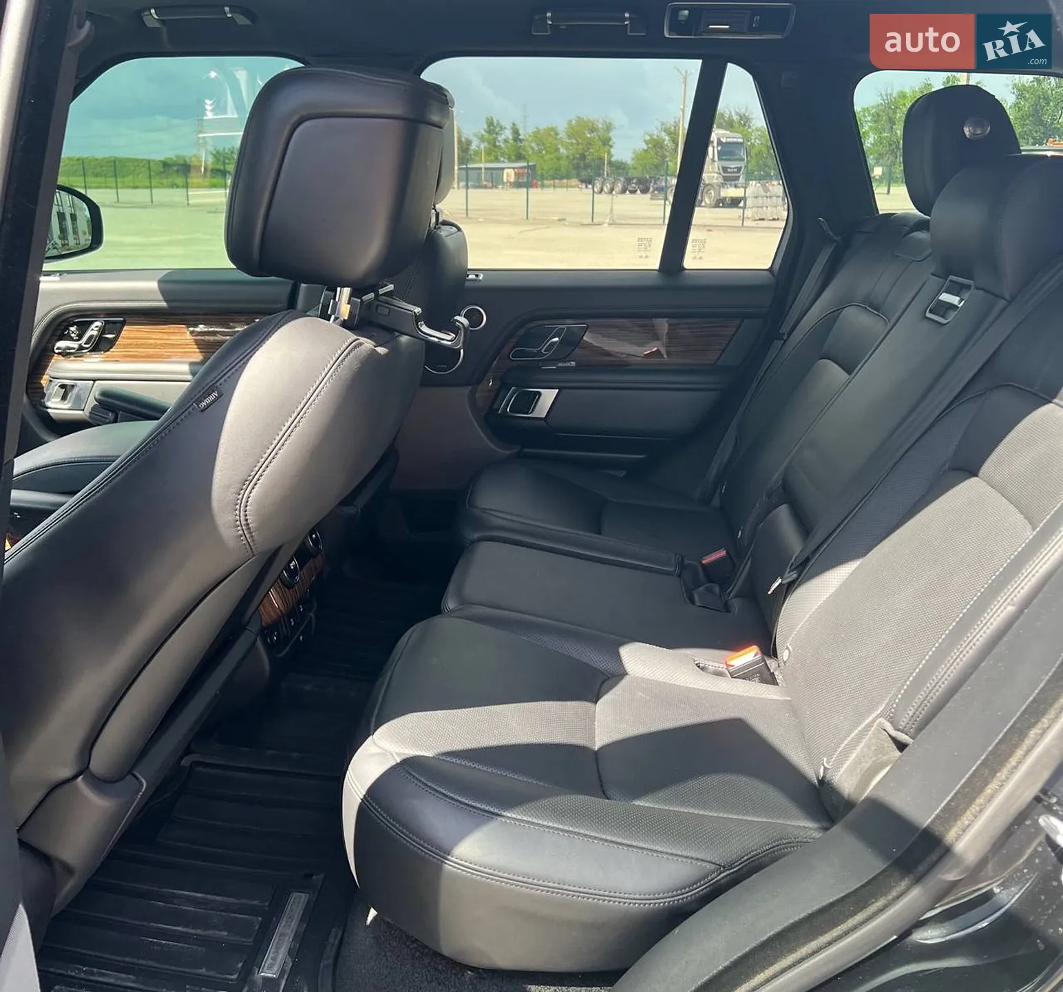 2017 Land Rover Range Rover - мініатюра 9