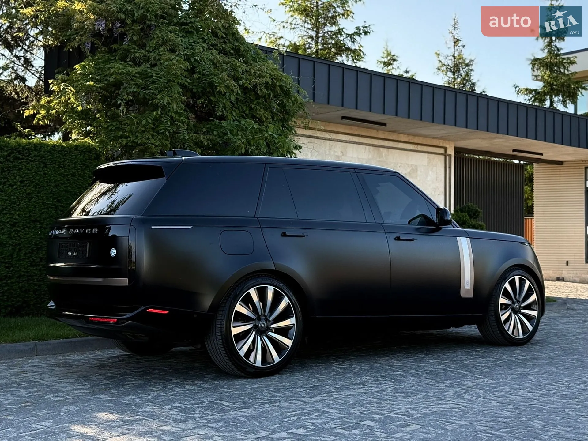2023 Land Rover Range Rover - мініатюра 25