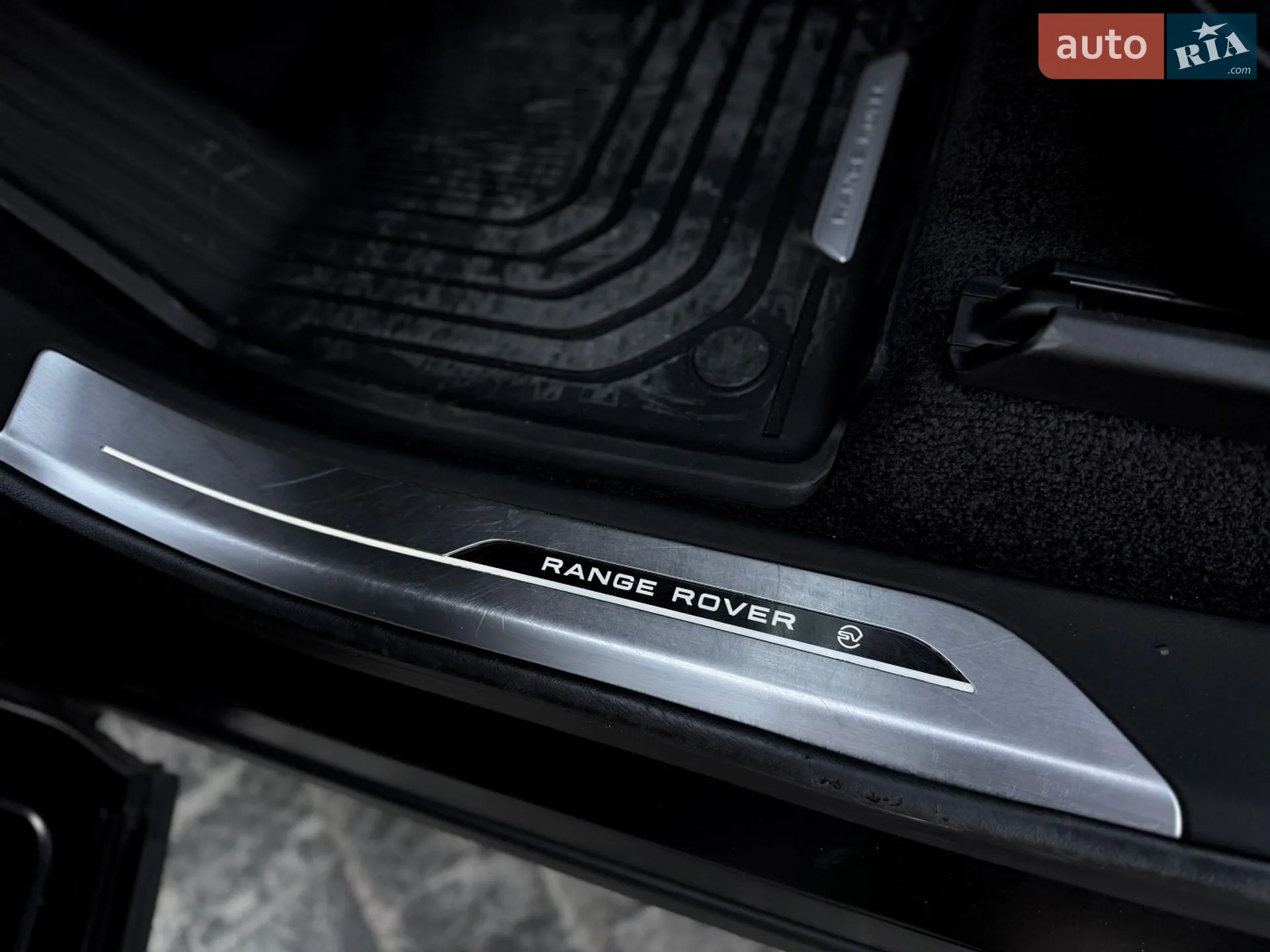 2023 Land Rover Range Rover - мініатюра 31