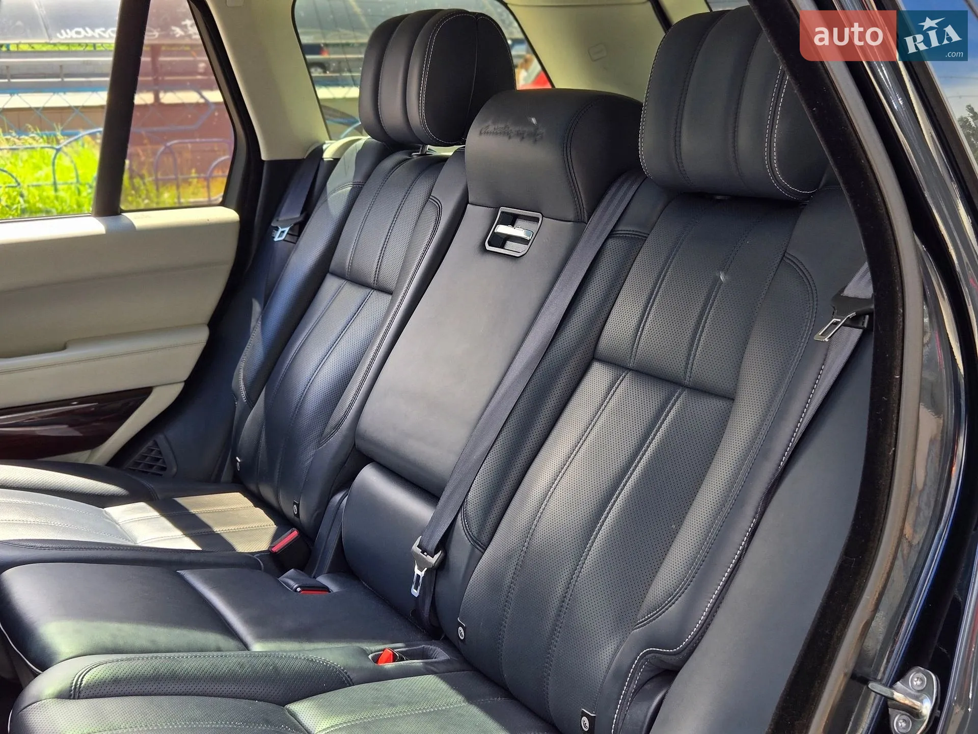 2013 Land Rover Range Rover - мініатюра 26