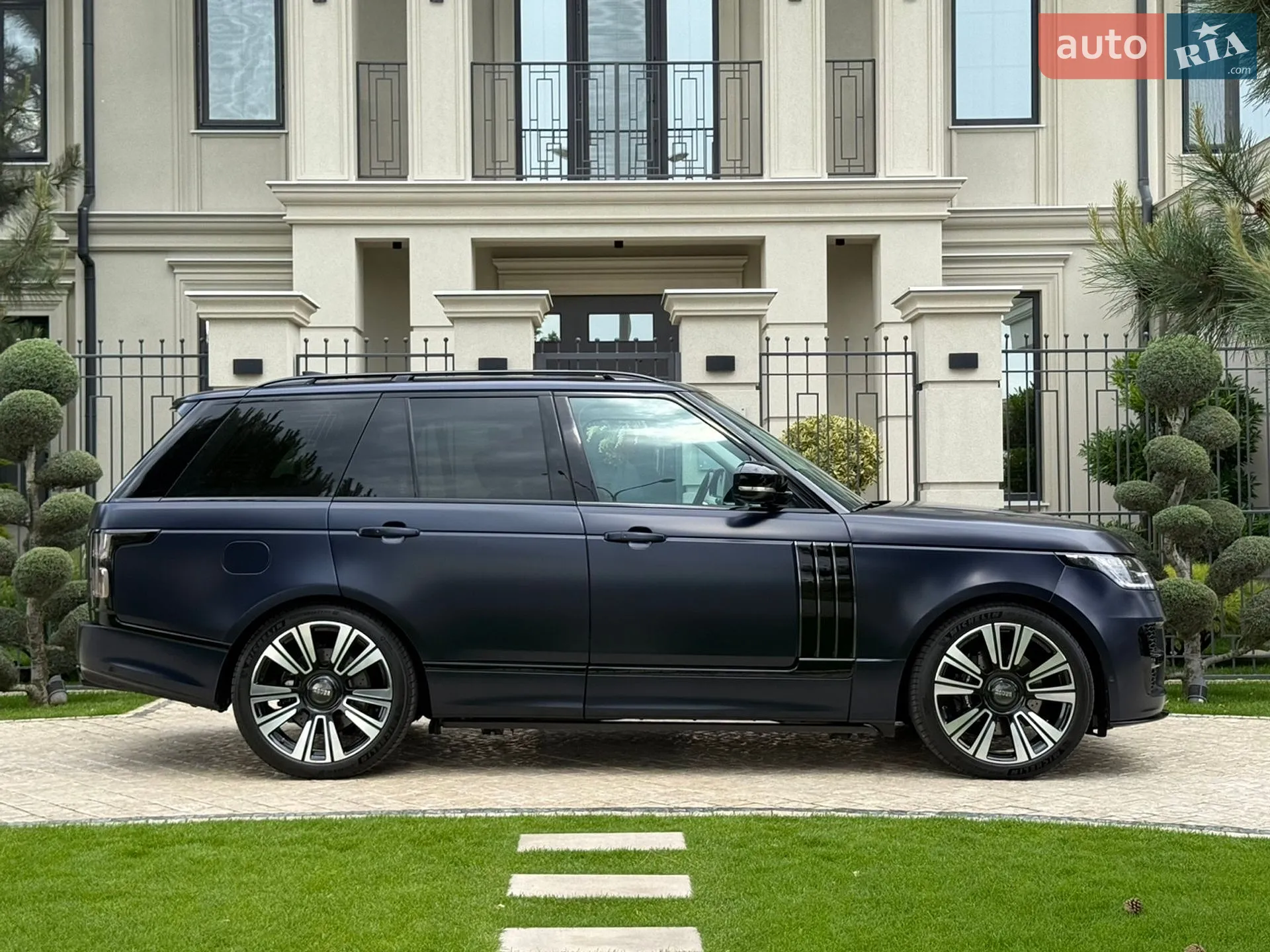 2019 Land Rover Range Rover - мініатюра 10