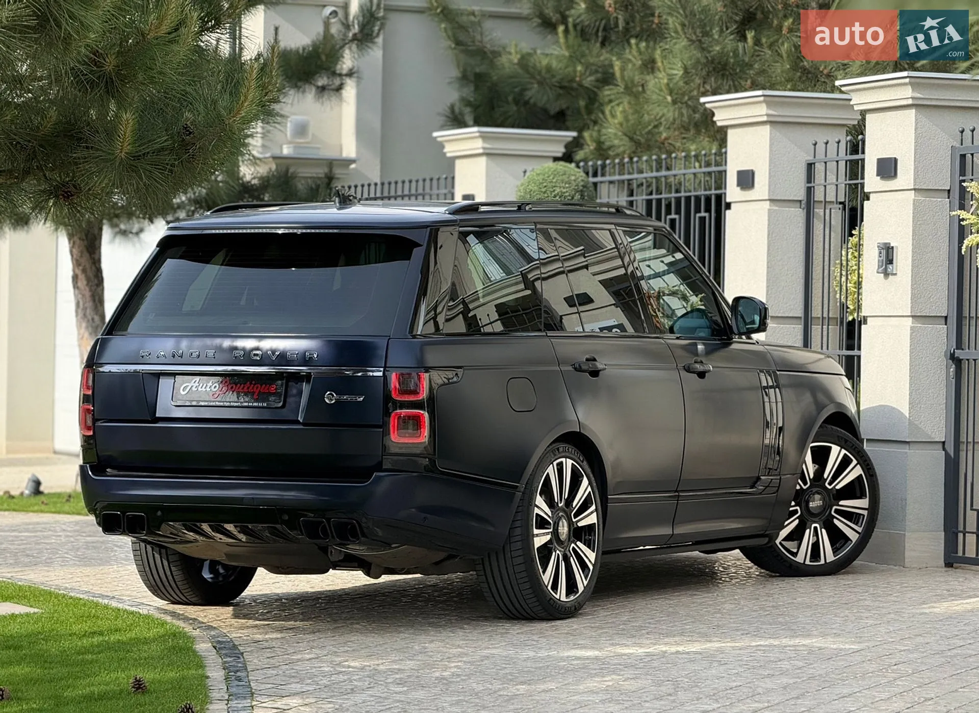 2019 Land Rover Range Rover - мініатюра 21