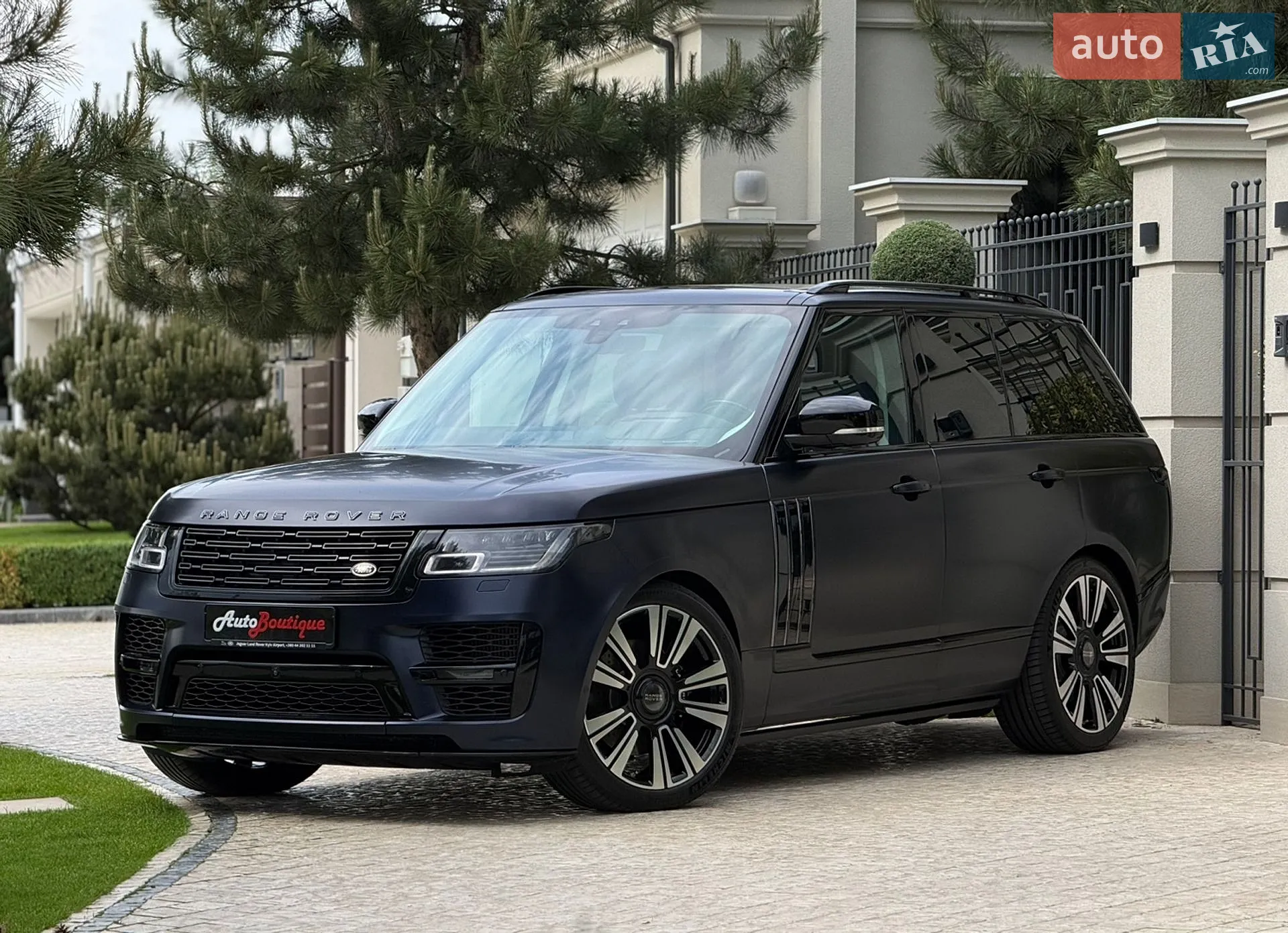 2019 Land Rover Range Rover - мініатюра 26