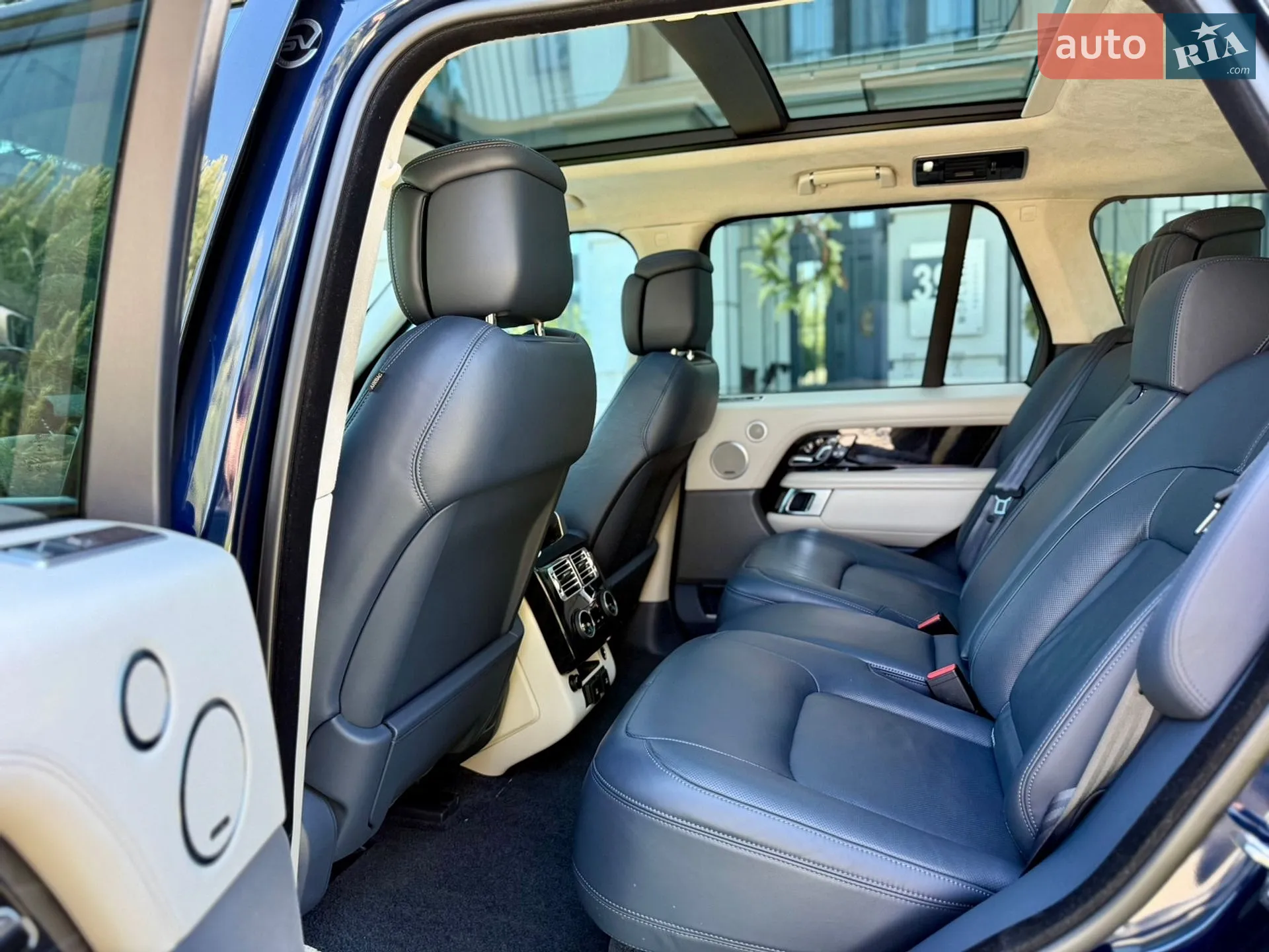 2019 Land Rover Range Rover - мініатюра 41